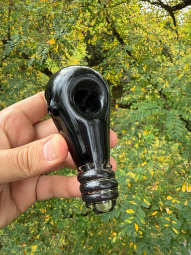 Preview pic of Mathematix Glass lightbulb pipe