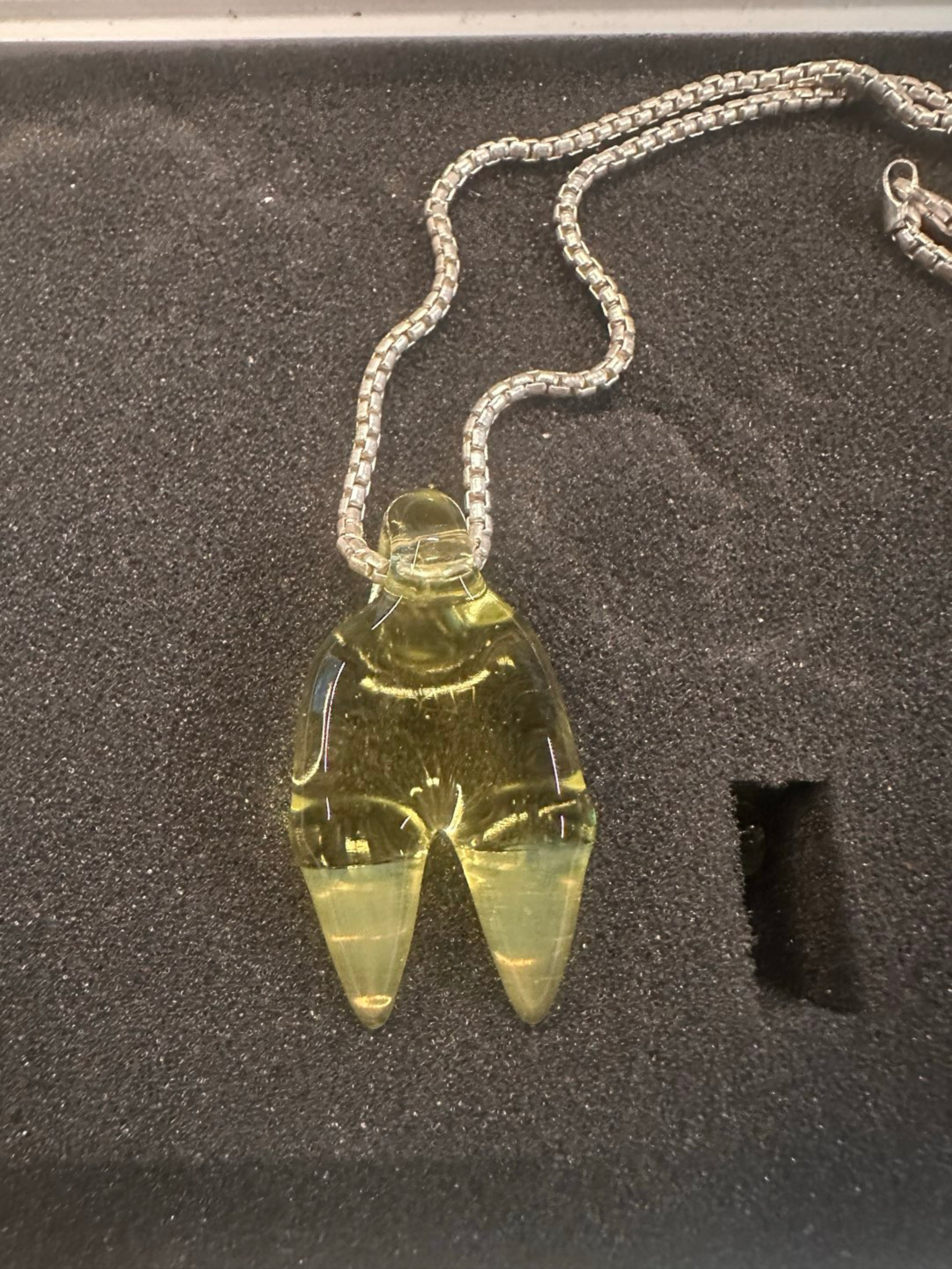 Preview pic of Elbo UV Pendant