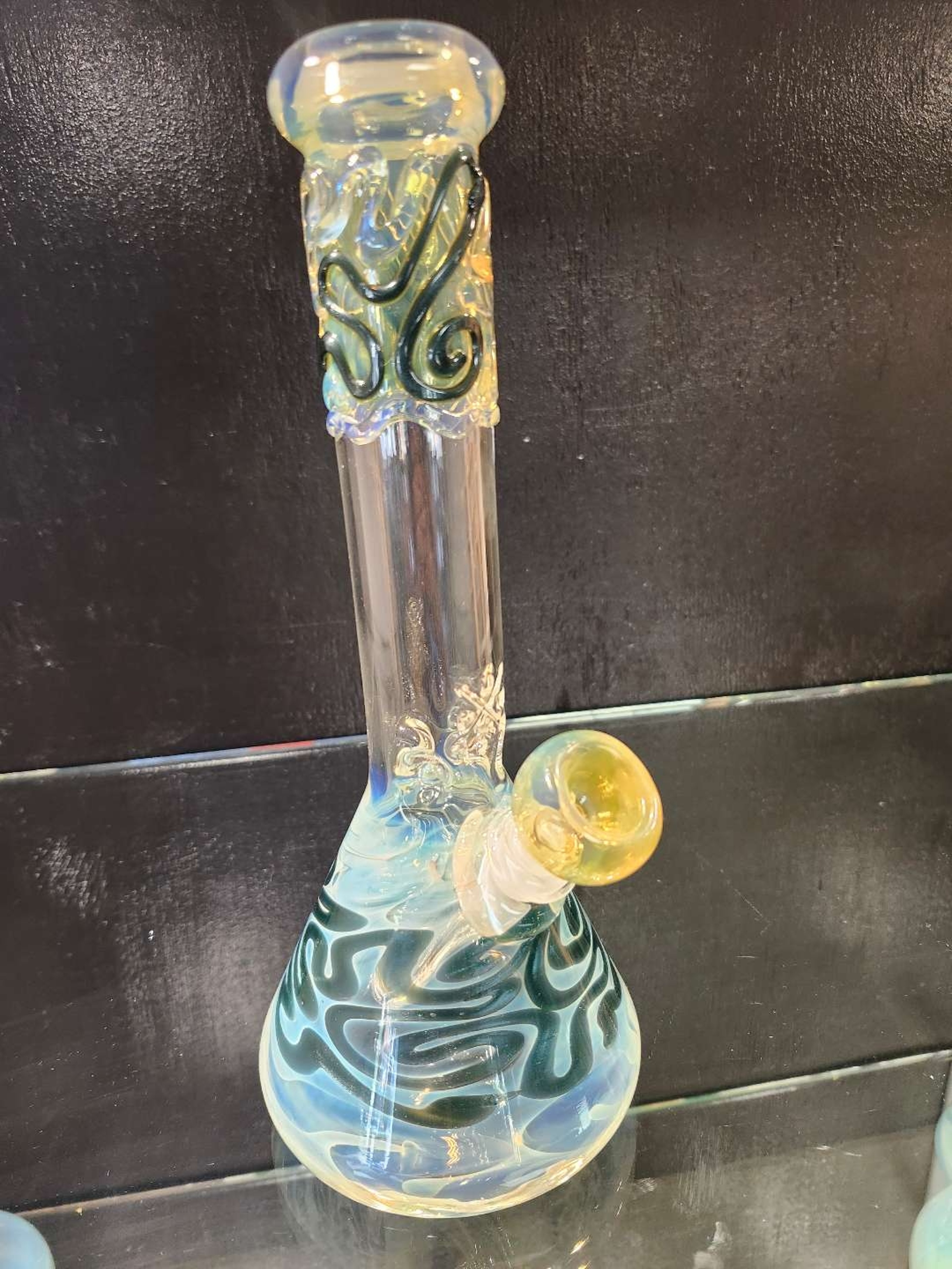 MARY JANES GLASS 12" BEAKER image 0