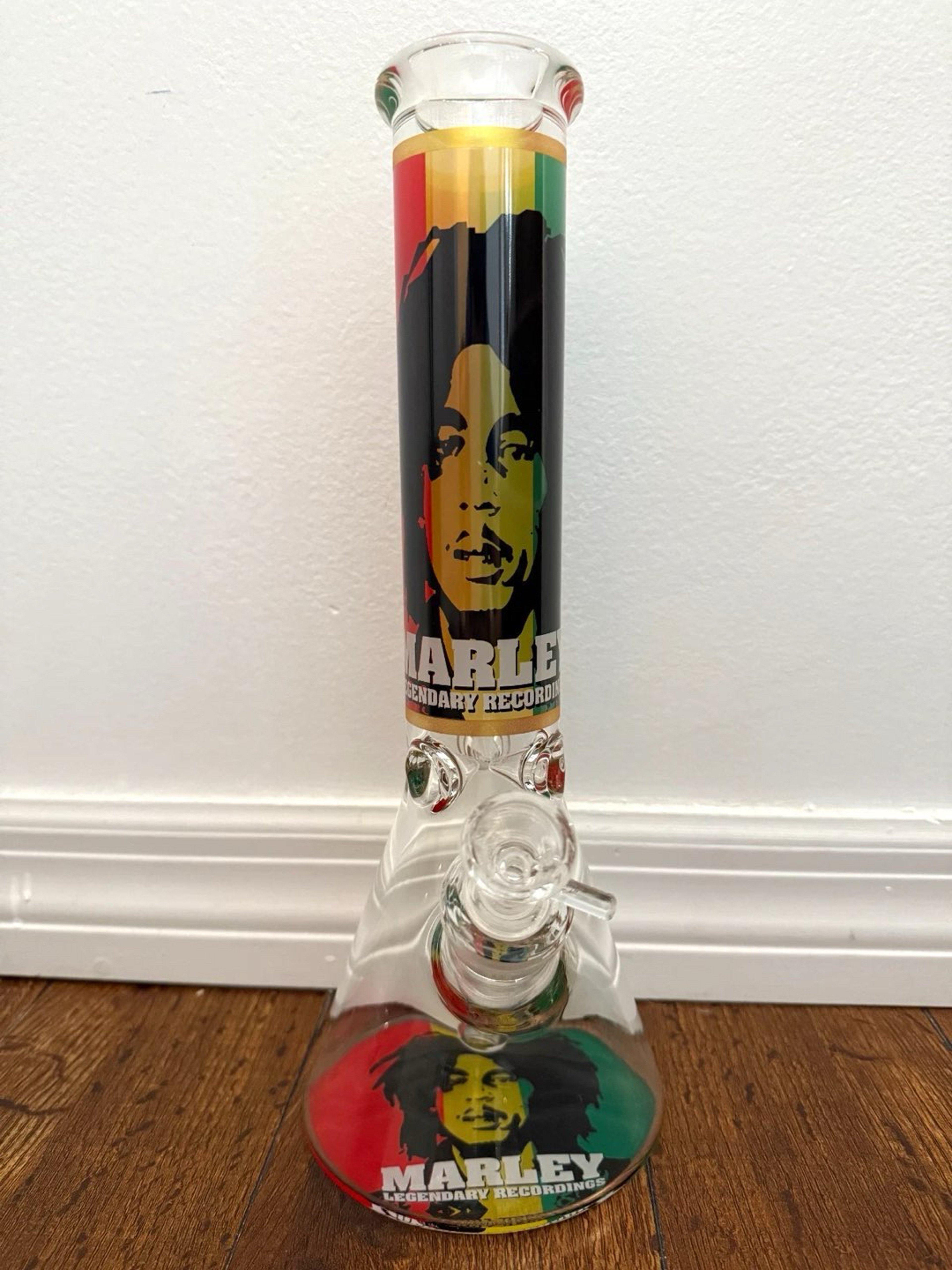 Preview pic of 14” Premium Beaker Thick Heavy Bob Marley
