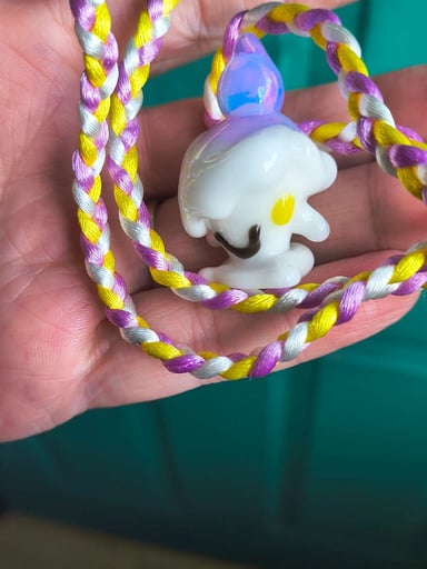 Preview pic of Litwick Pokemon pendy