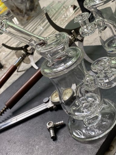 Preview pic of Blob glass blooper