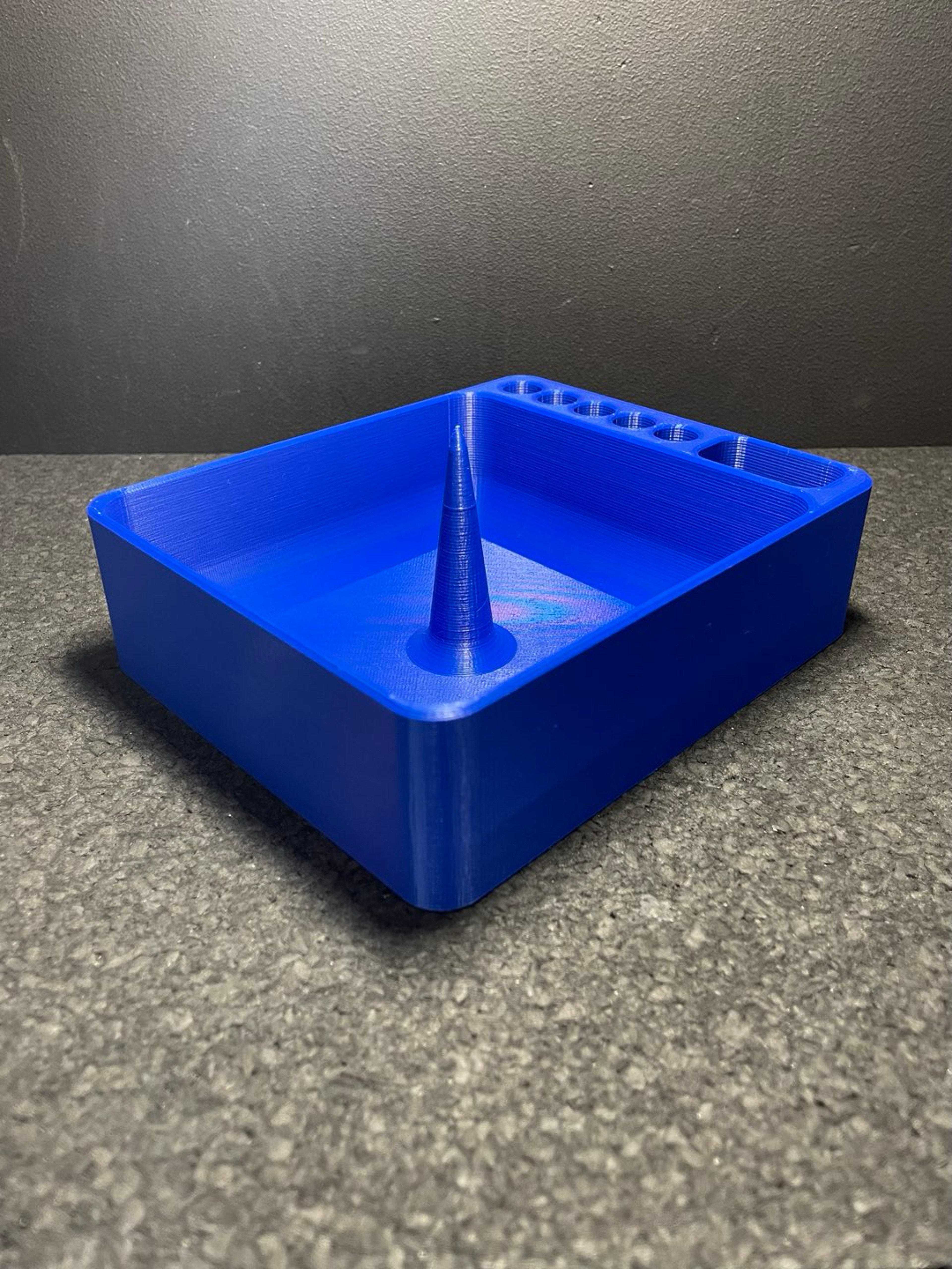 Preview pic of Ashtray/De-bowler Blue