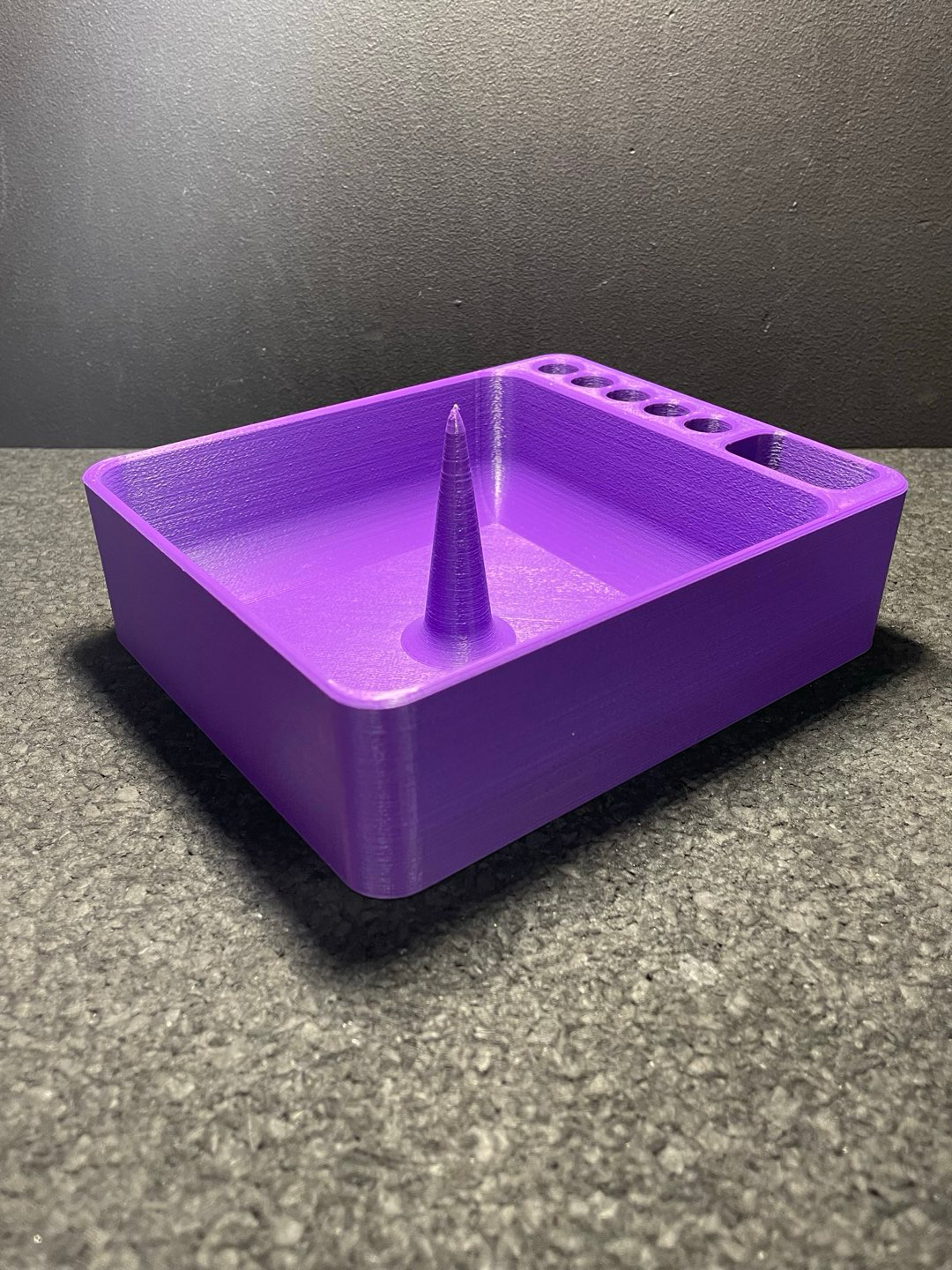 Preview pic of Ashtray/de-bowler Purple