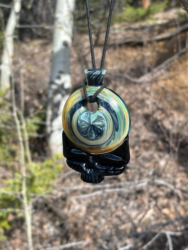 Preview pic of Stealie pendant/pipe