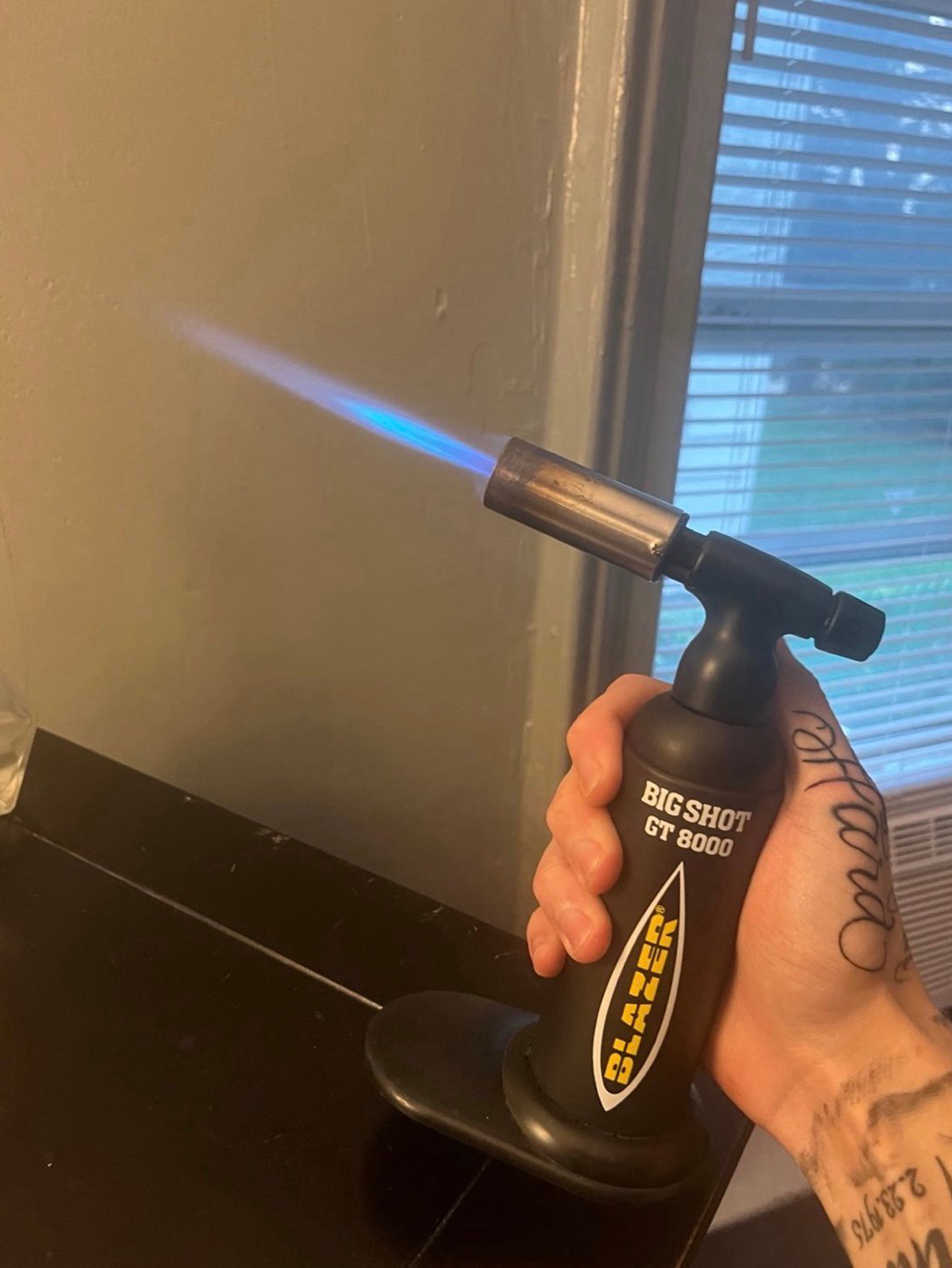 Preview pic of Big Shot GT8000 Torch