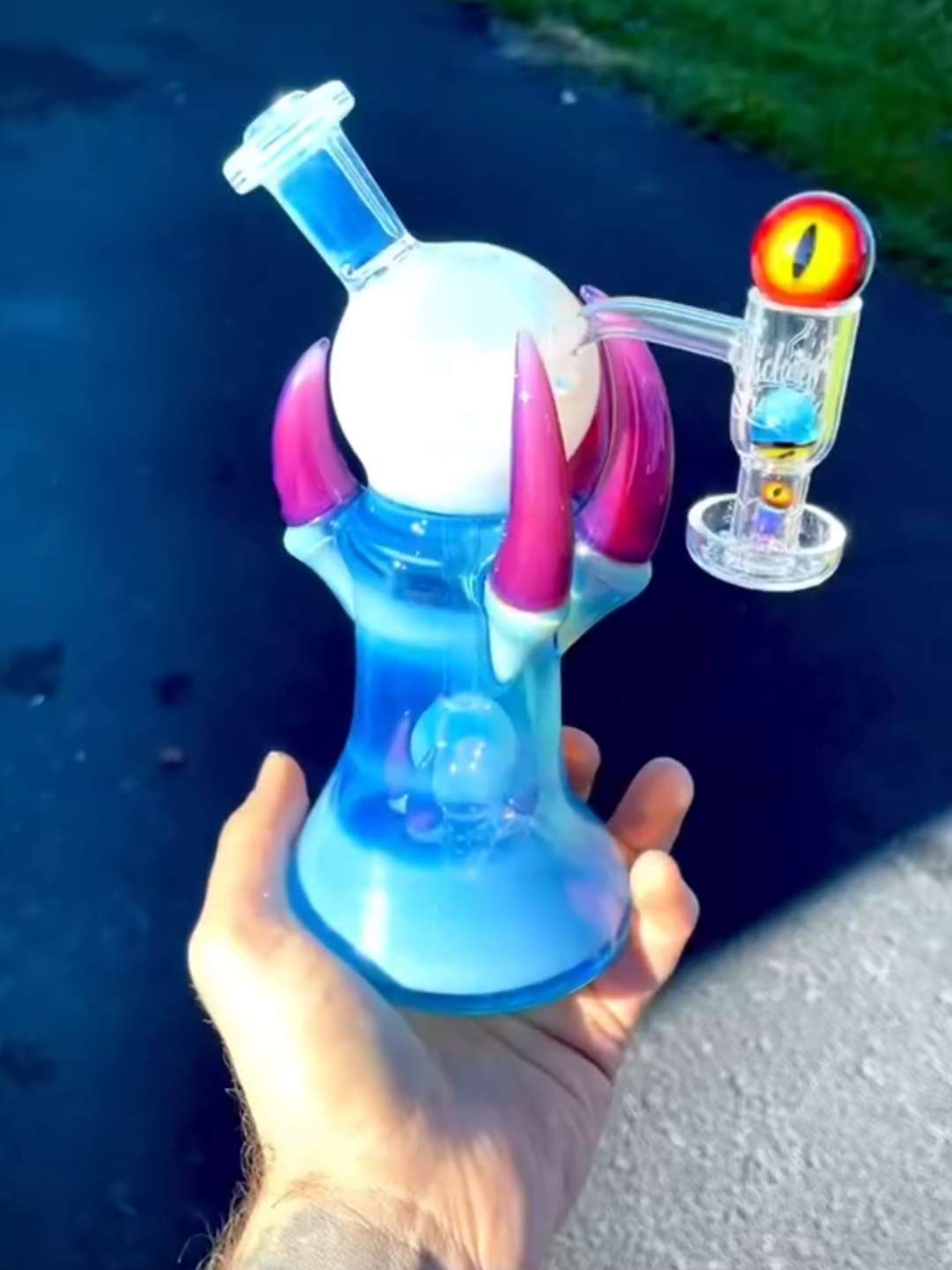Preview pic of Mike Luna biggest v2 to date (complete setup)