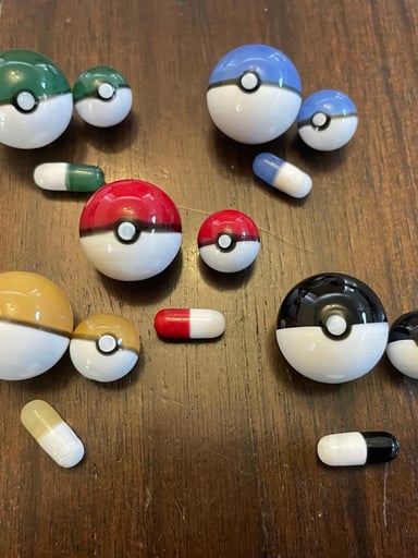Preview pic of Pokeball 3pc Slurper Set