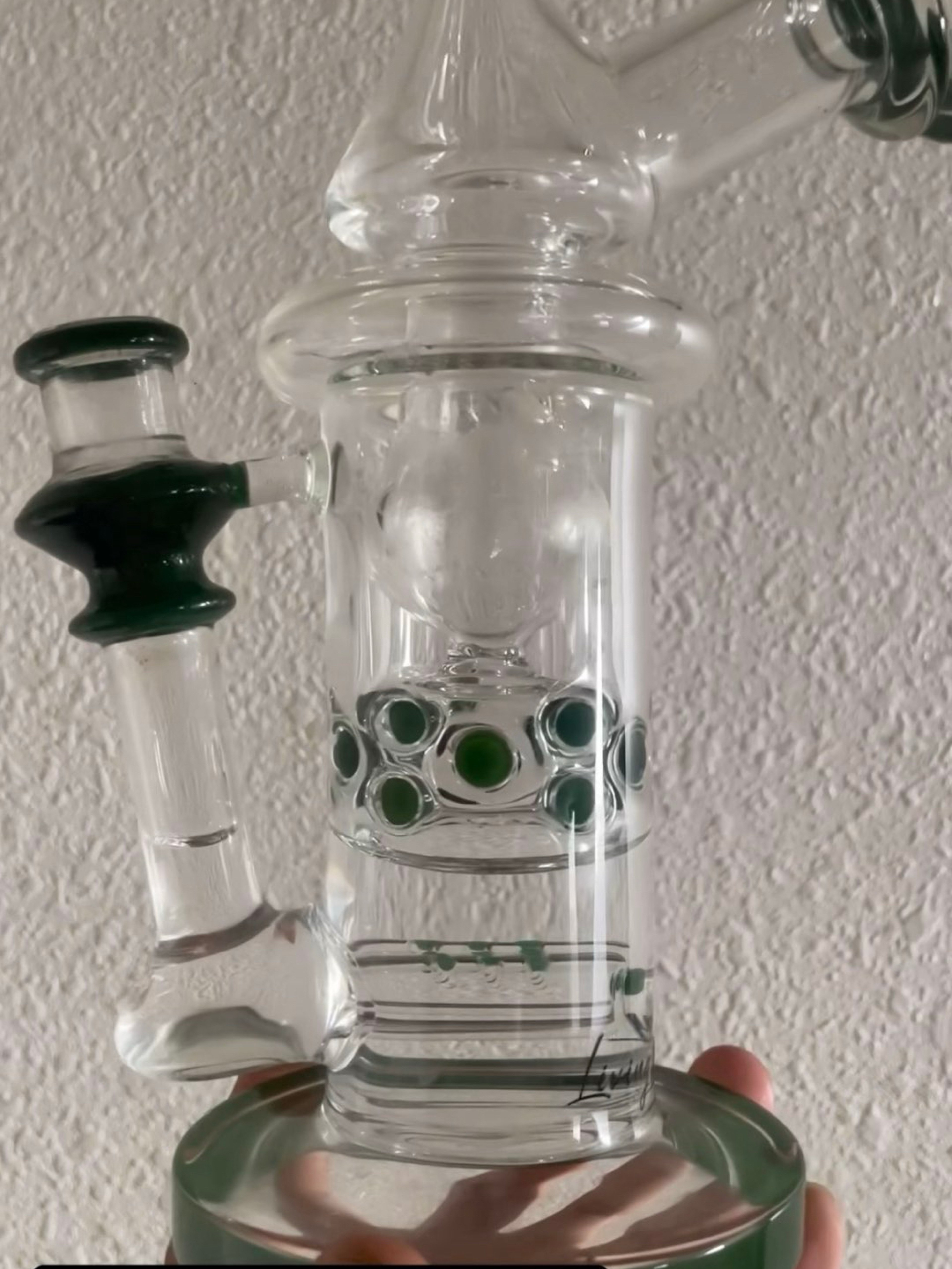 Preview pic of Highway 14MM Rig / Bong