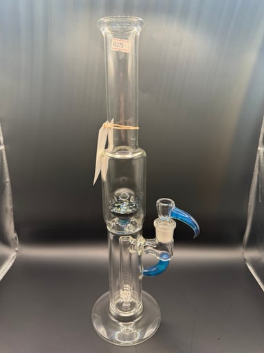 Preview pic of Iv glass tube