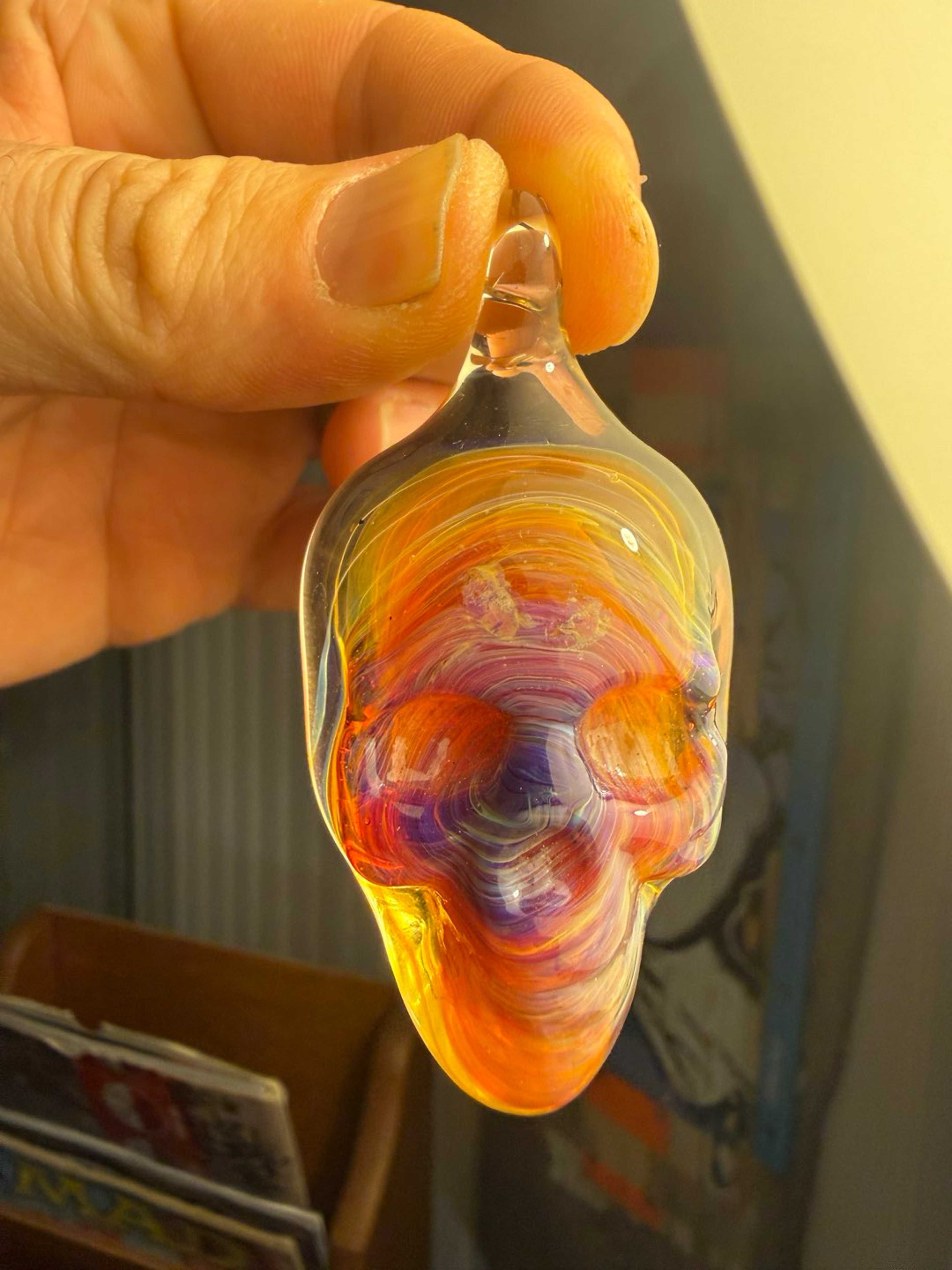Erin Park skull pendant image 0
