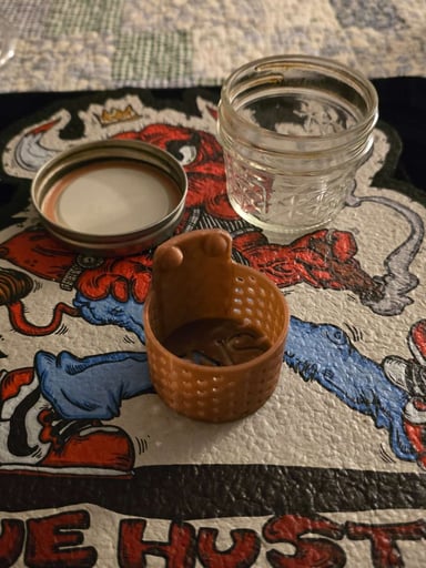 Preview pic of Ball Jar pill/pearl/cap dunk with strainer