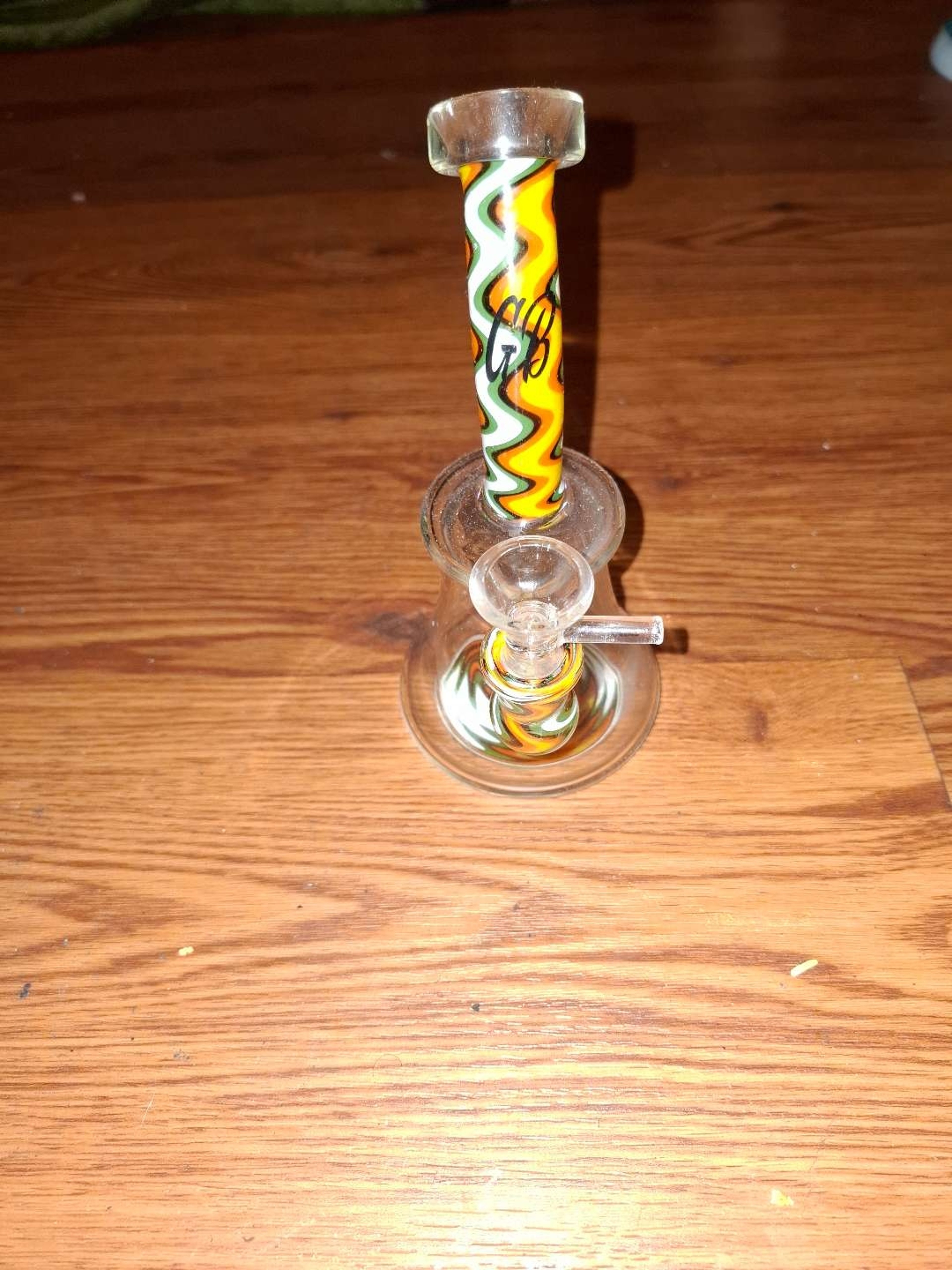 Preview pic of Green Bear Glass