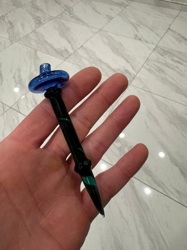 Preview pic of 2 in 1 dab tool and carb cap green / blue