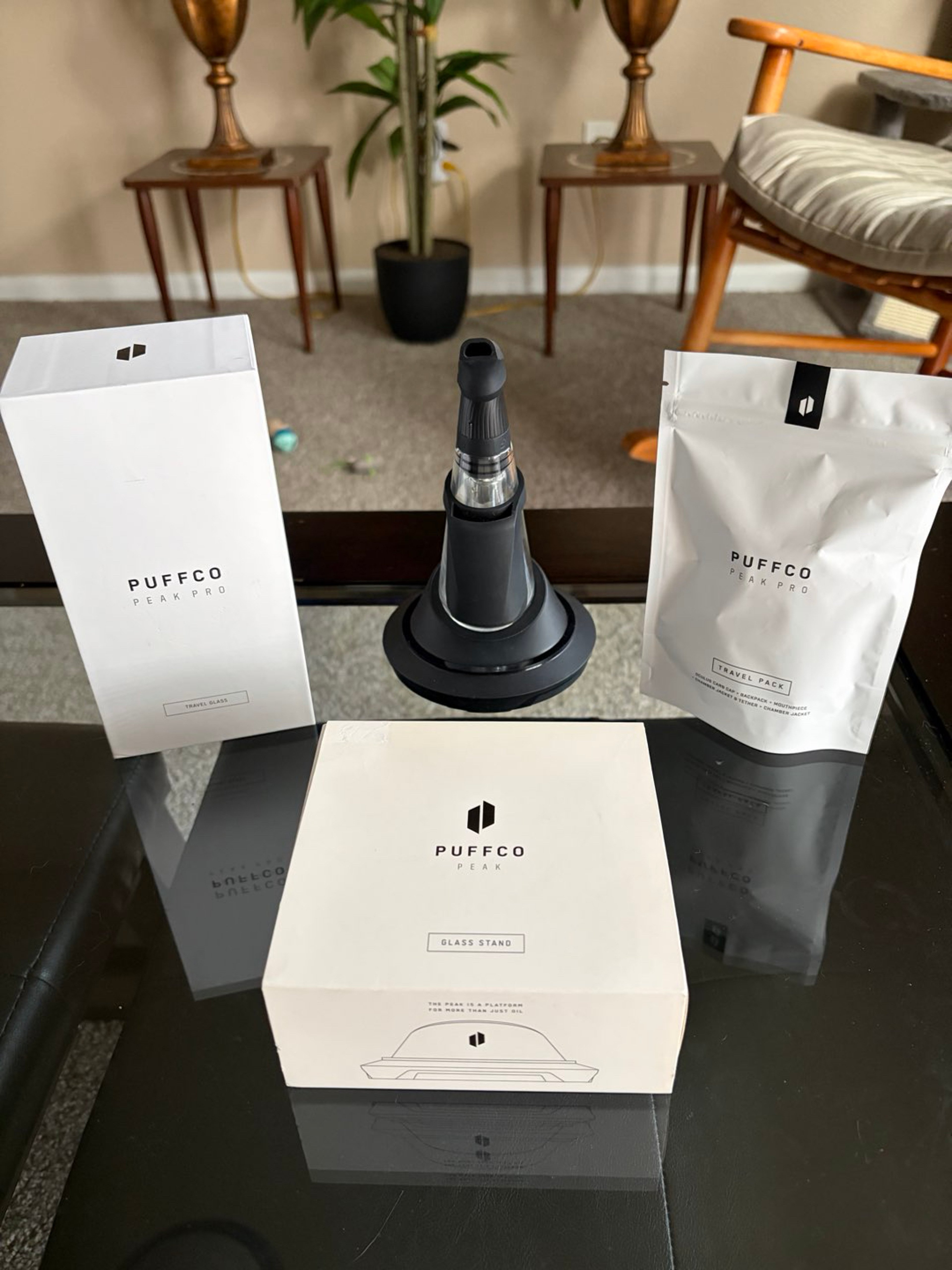 Preview pic of Puffco Travel/Stand Package