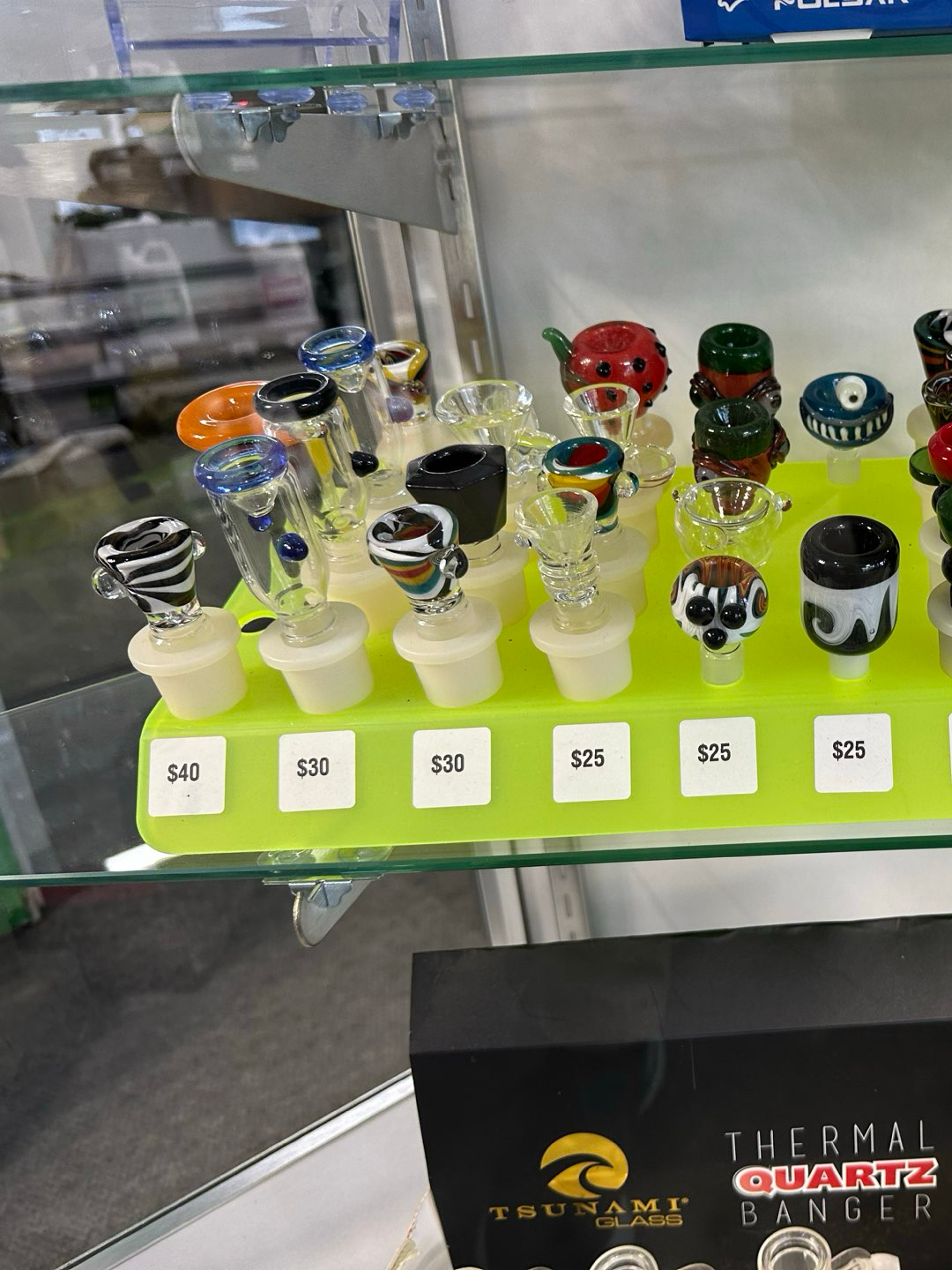 Preview pic of Bowl piece for bong any size