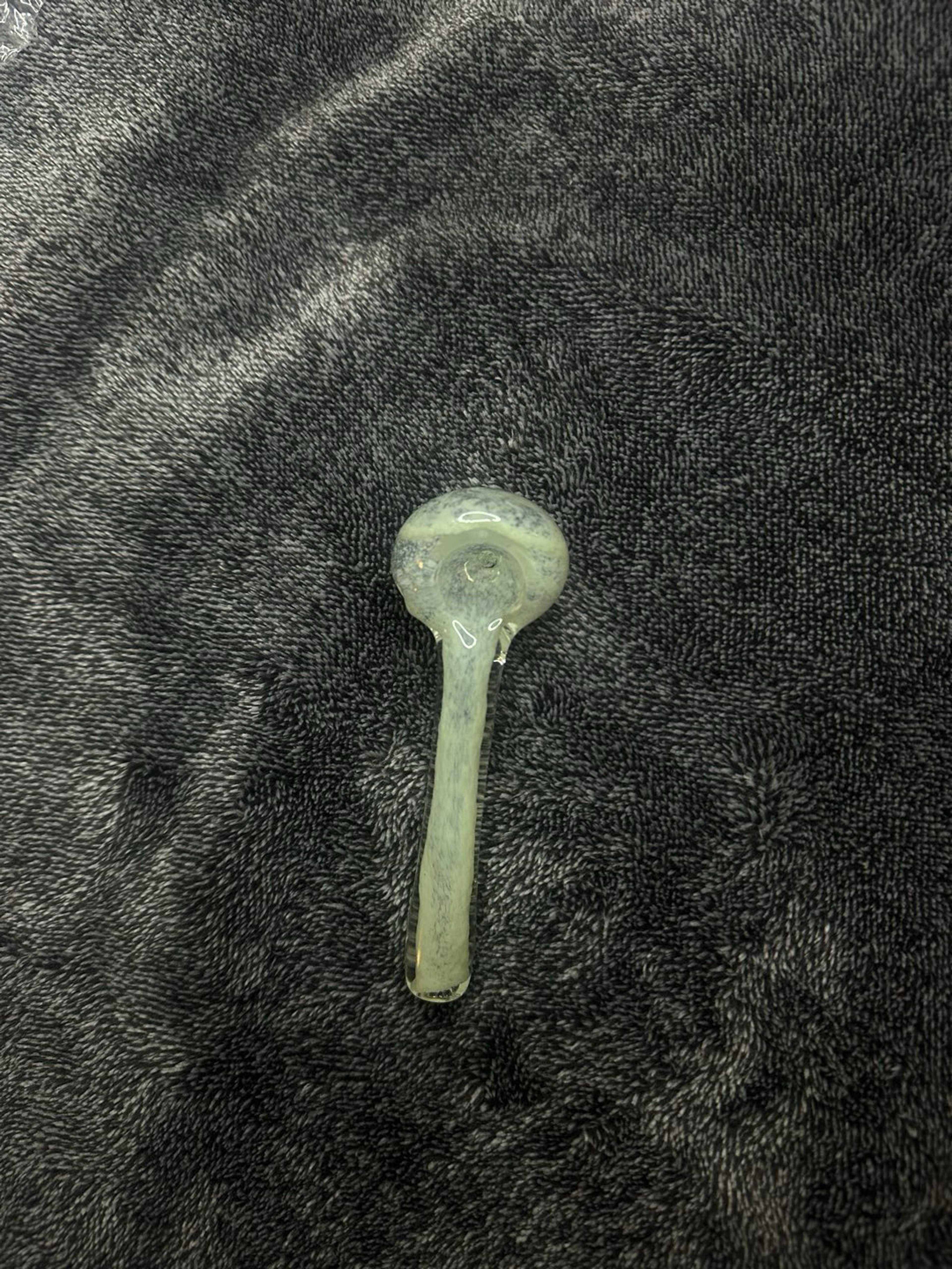 Preview pic of Glass pipe
