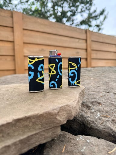 Preview pic of GUCCI x TROUBLE ANDREW “GUCCI GRAFFITI” BIC LIGHTER SKIN (1)