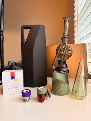 Preview pic of Green Puffco Peak Pro