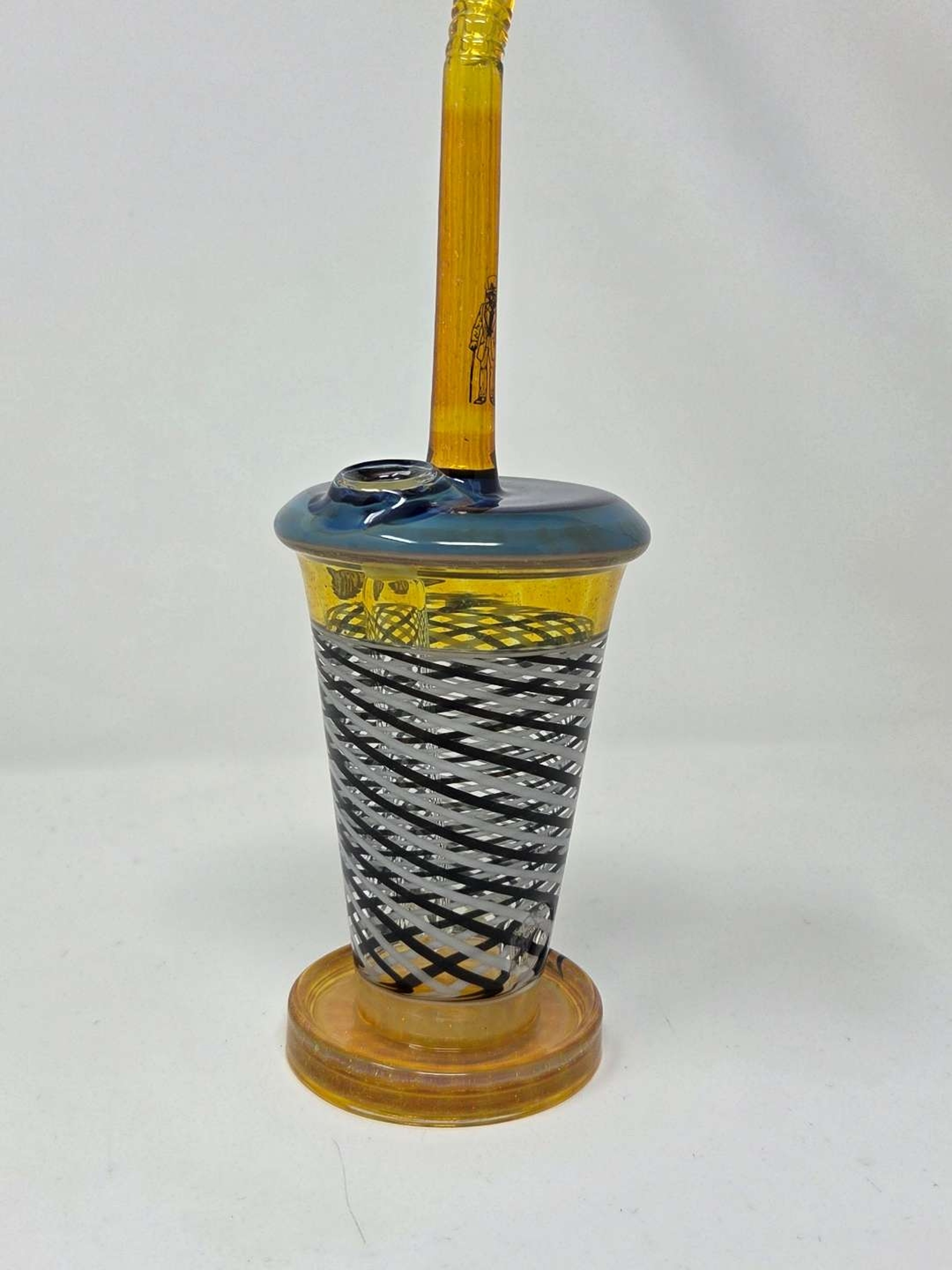 Preview pic of Slugworth sundae cup