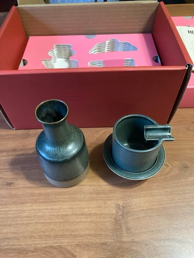 Preview pic of Houseplant Ashtray Set