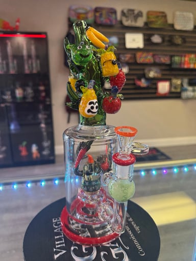 Preview pic of CHEECH GLASS - 12" VEGGIE VOLCANO WATER PIPE