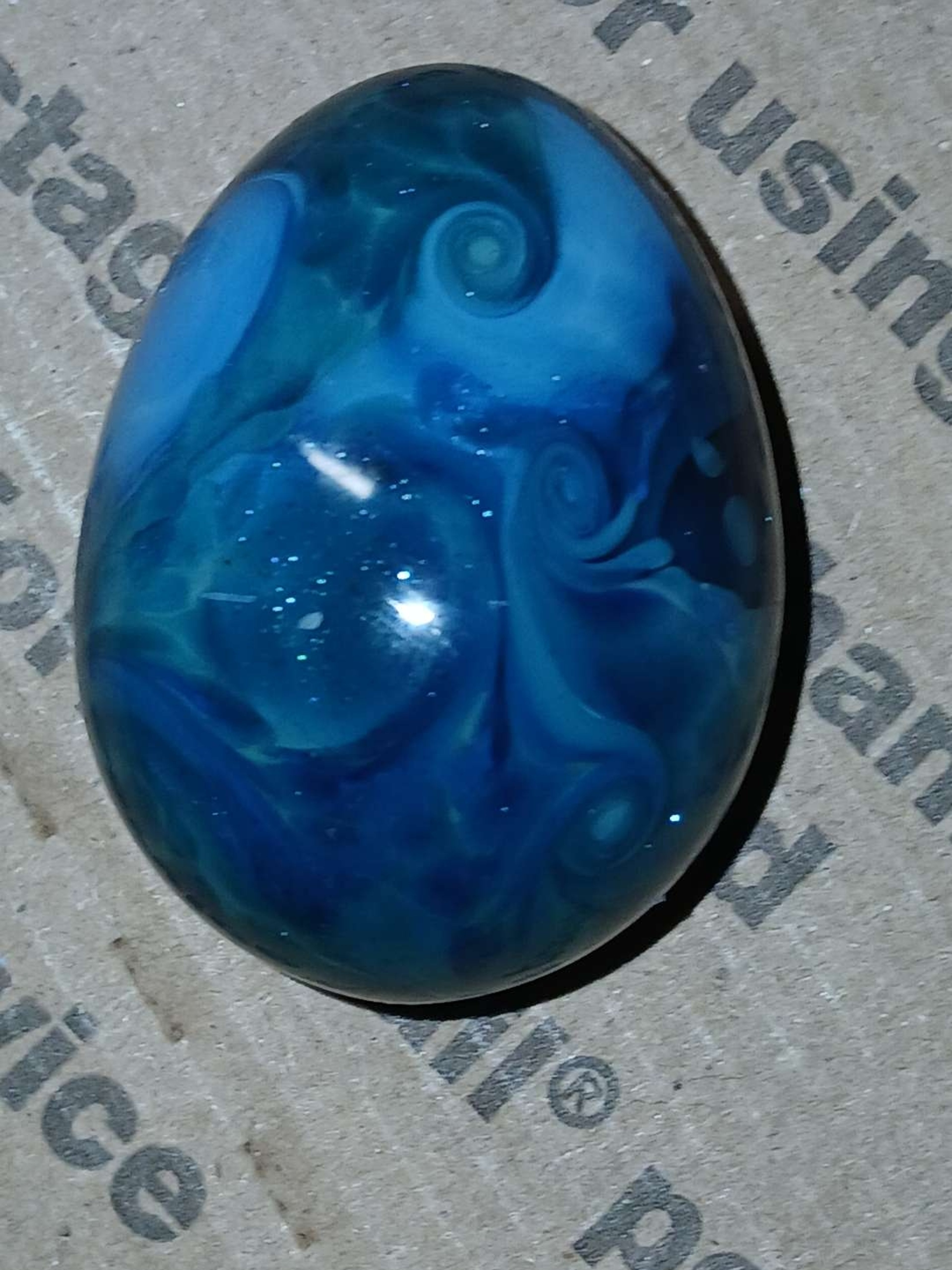 Preview pic of Big Glass Egg