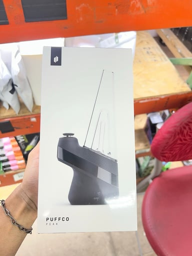 Preview pic of Puffco Peak Onyx Brand New Sealed Free Shipping
