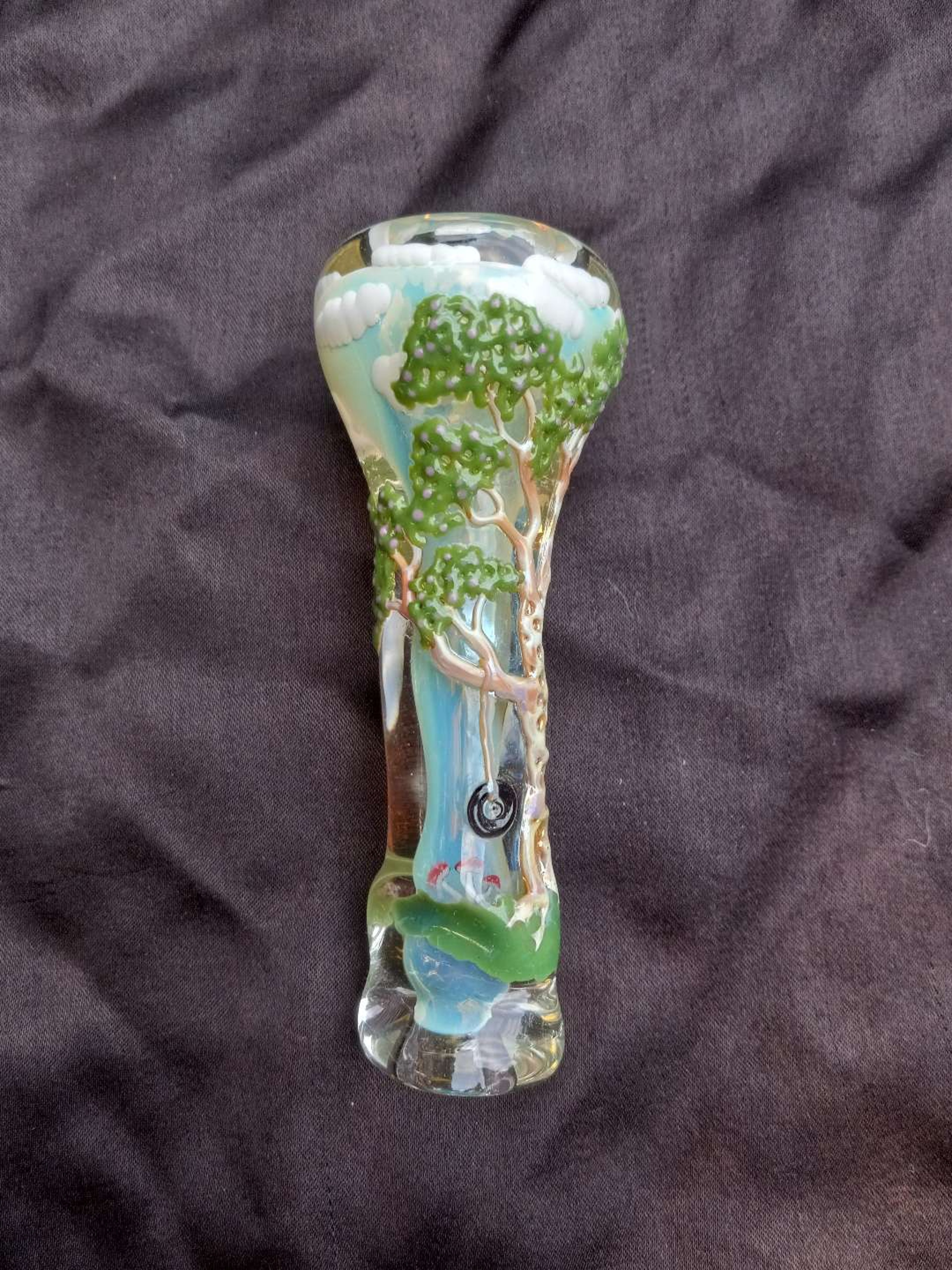 Preview pic of Tree sculpture chillum. Nature scene.