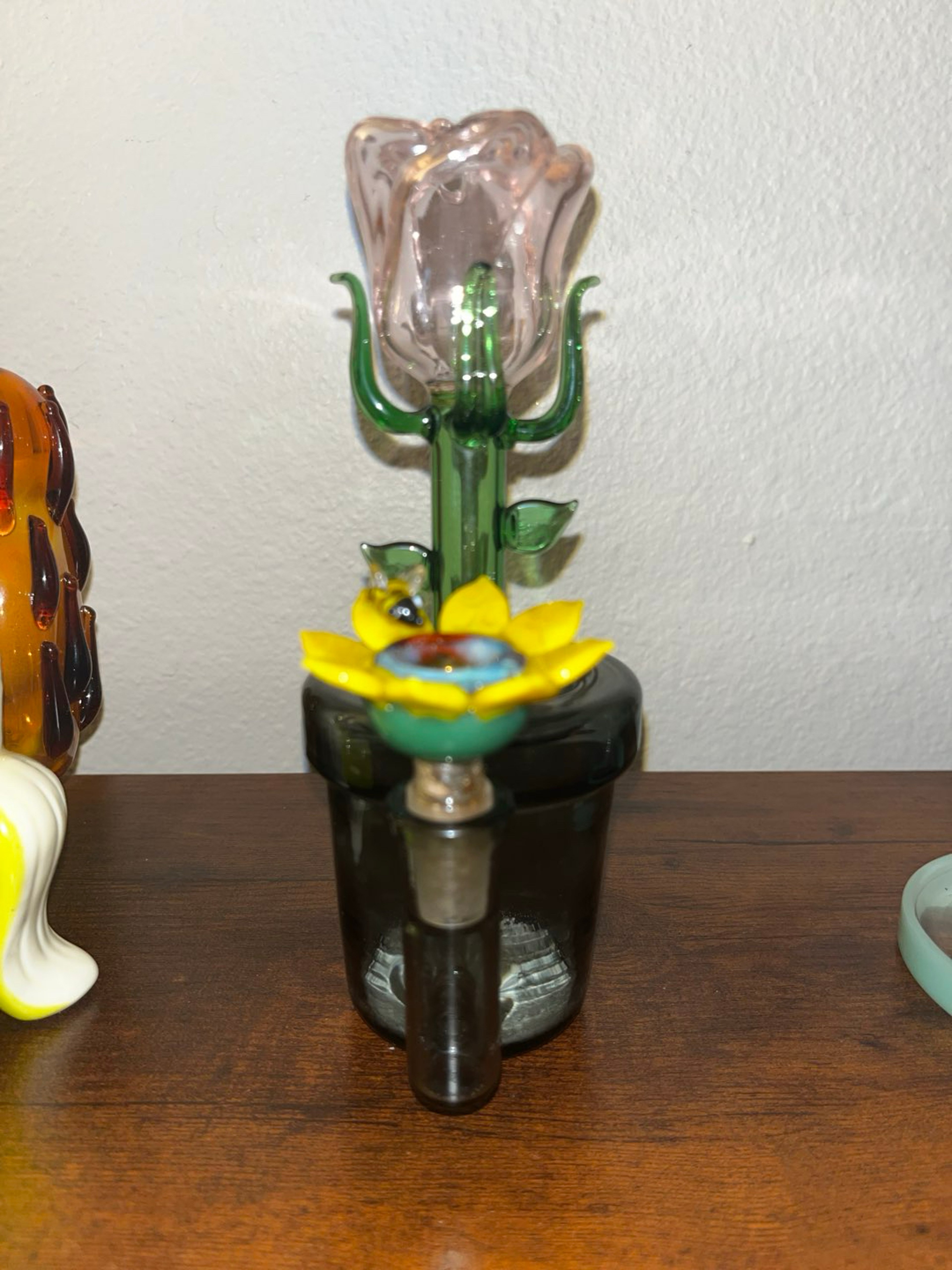 Preview pic of Flower Bong