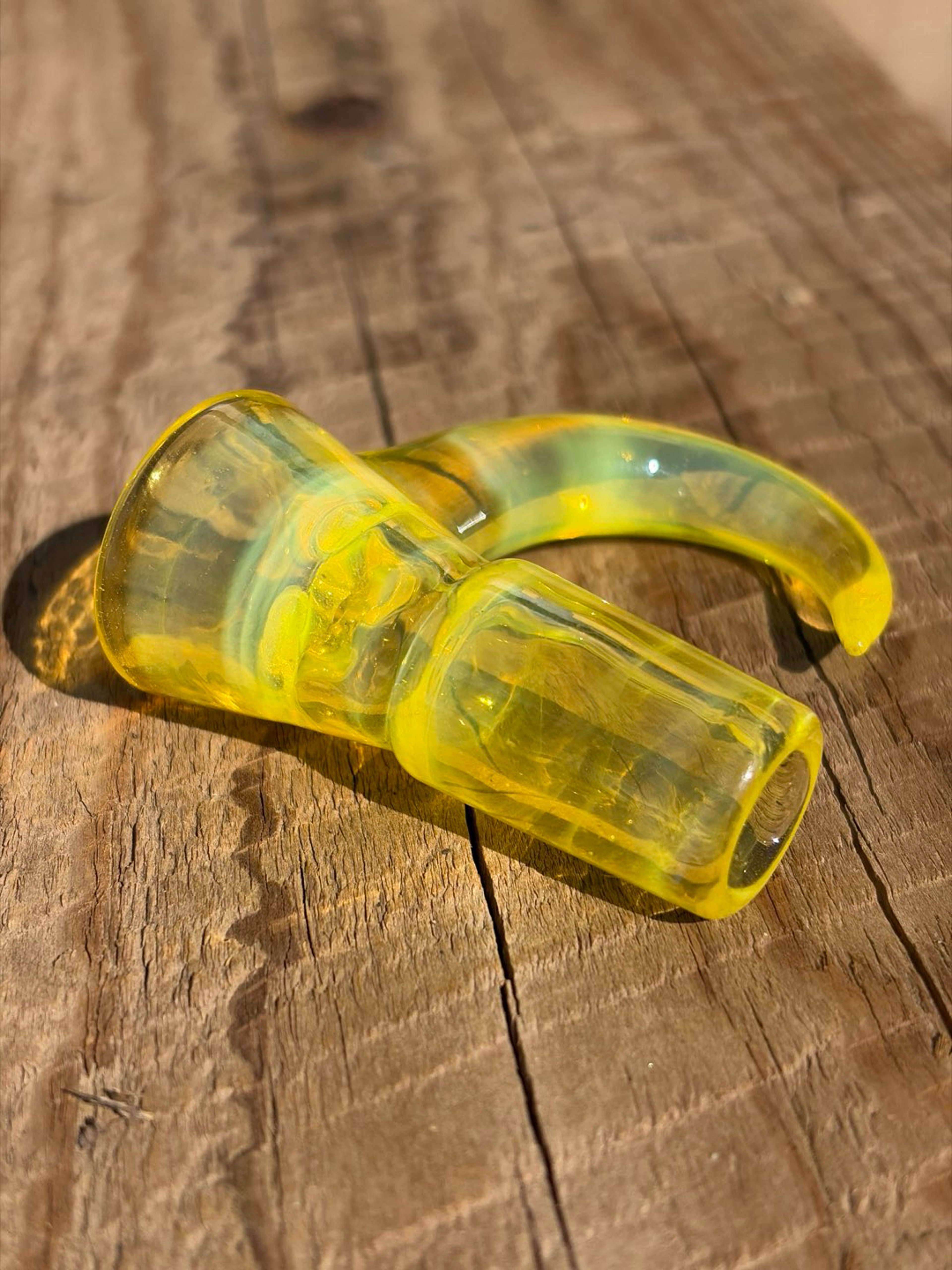 Yellow opal FW 18mm 5 hole image 0