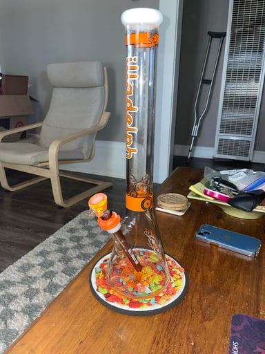 Preview pic of Illadelph Orange Signature Label Medium 19' Beaker