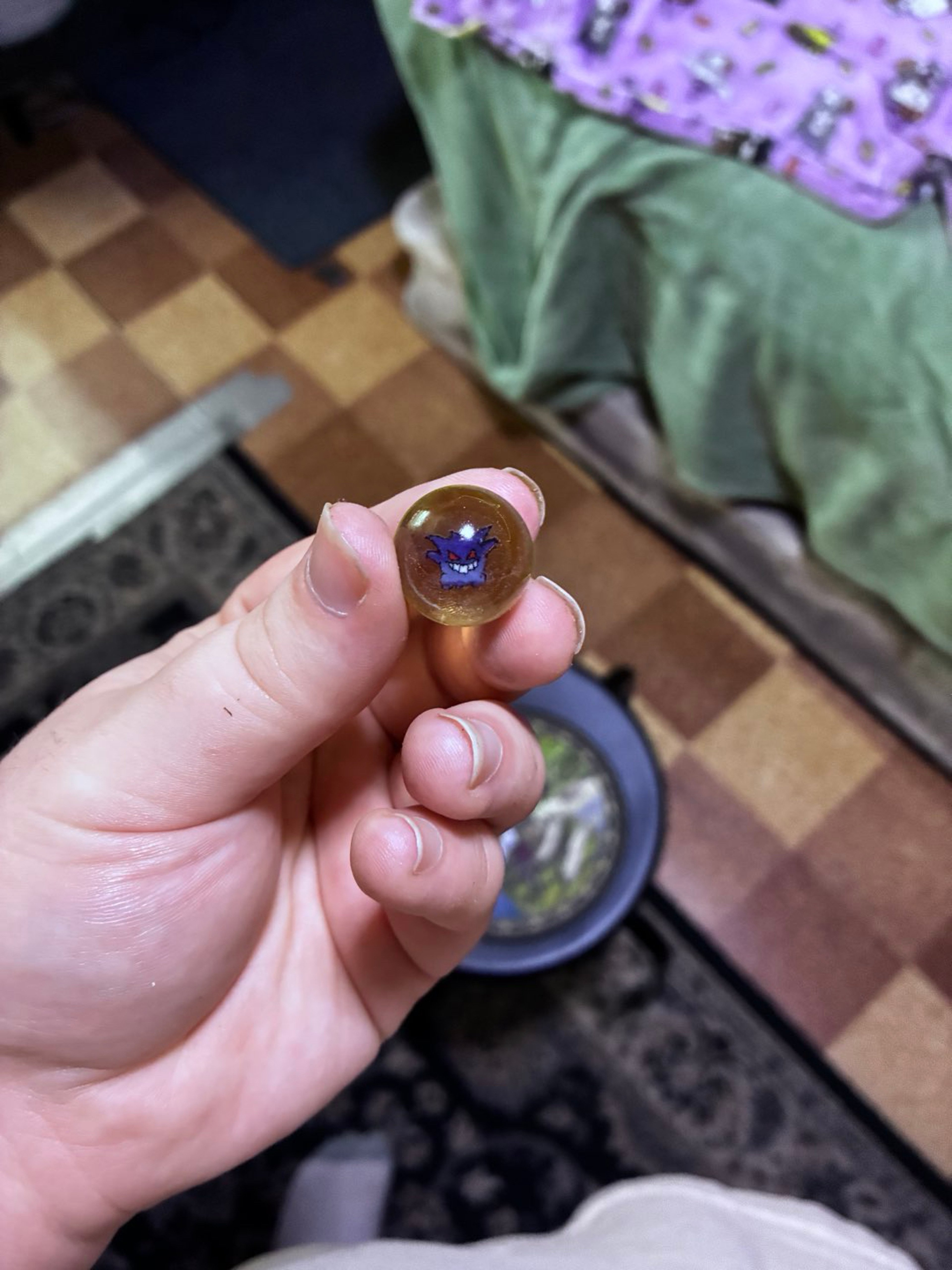Preview pic of Keys glass Gengar Marble