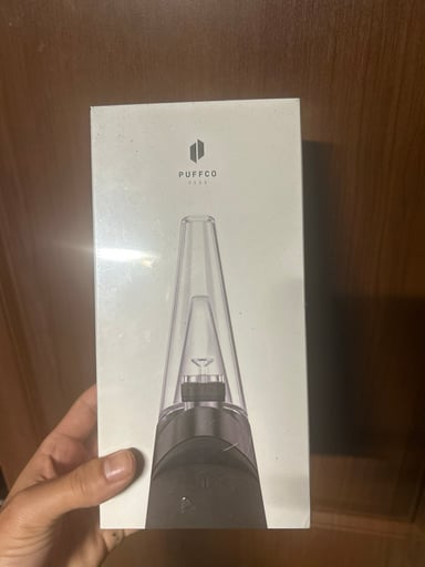 Preview pic of Brand New Puffco Peak
