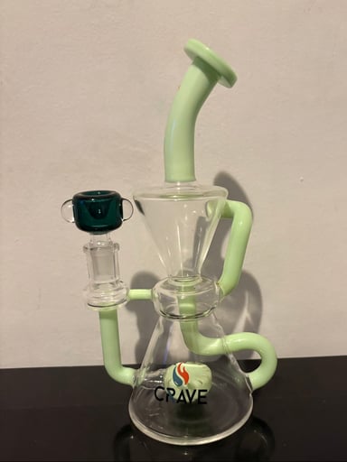 Preview pic of Green and clear crave recycler 14mm