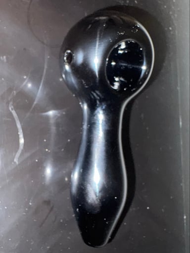 Preview pic of opaque black glass spoon pipe