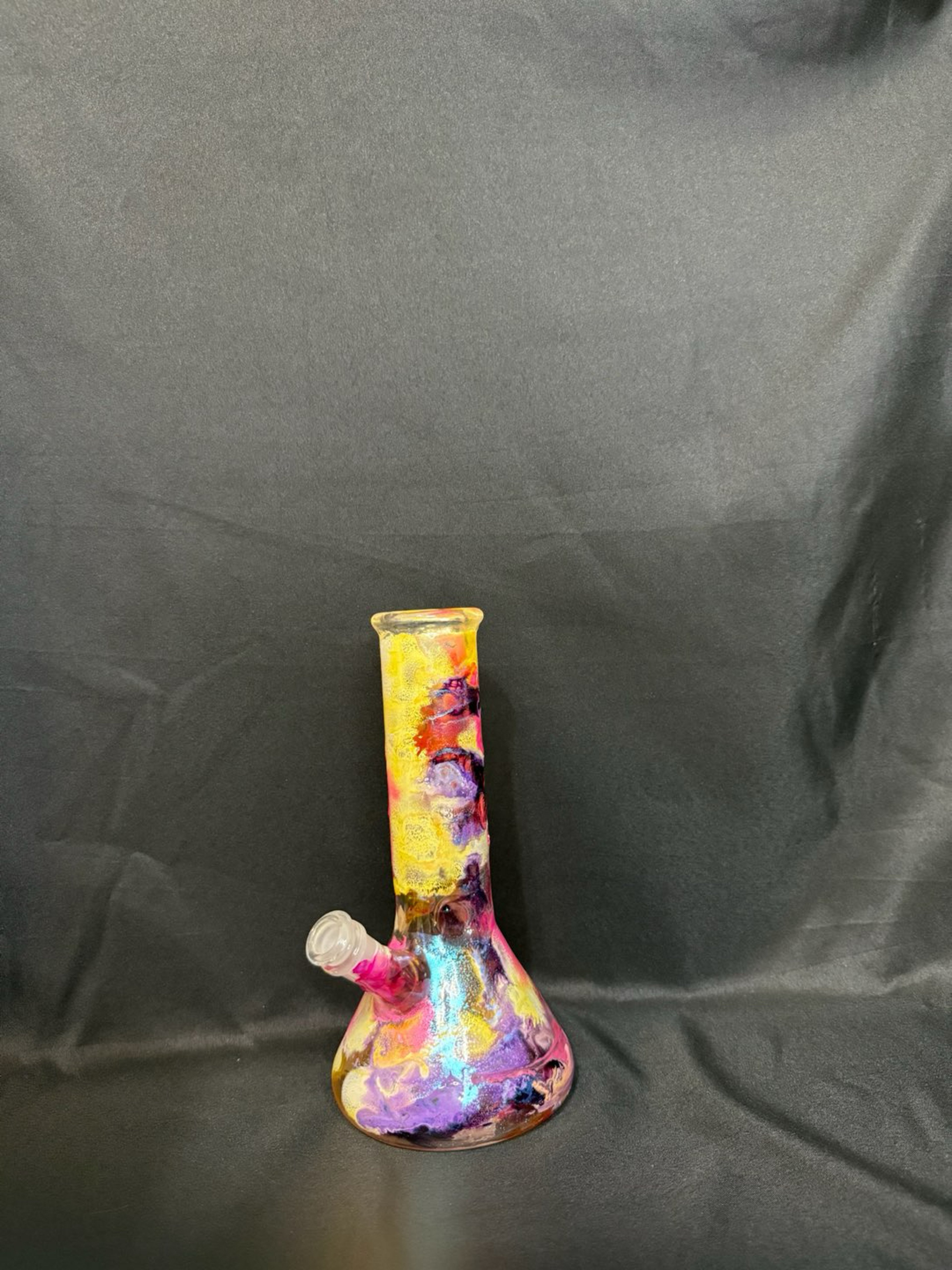 Preview pic of ~Trippy Tech~ “Vapor” Bong