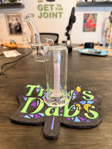 Preview pic of Glasgow Glass Bubbler