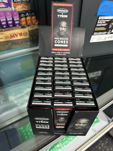 Preview pic of Tyson pre rolled comes. Whole box