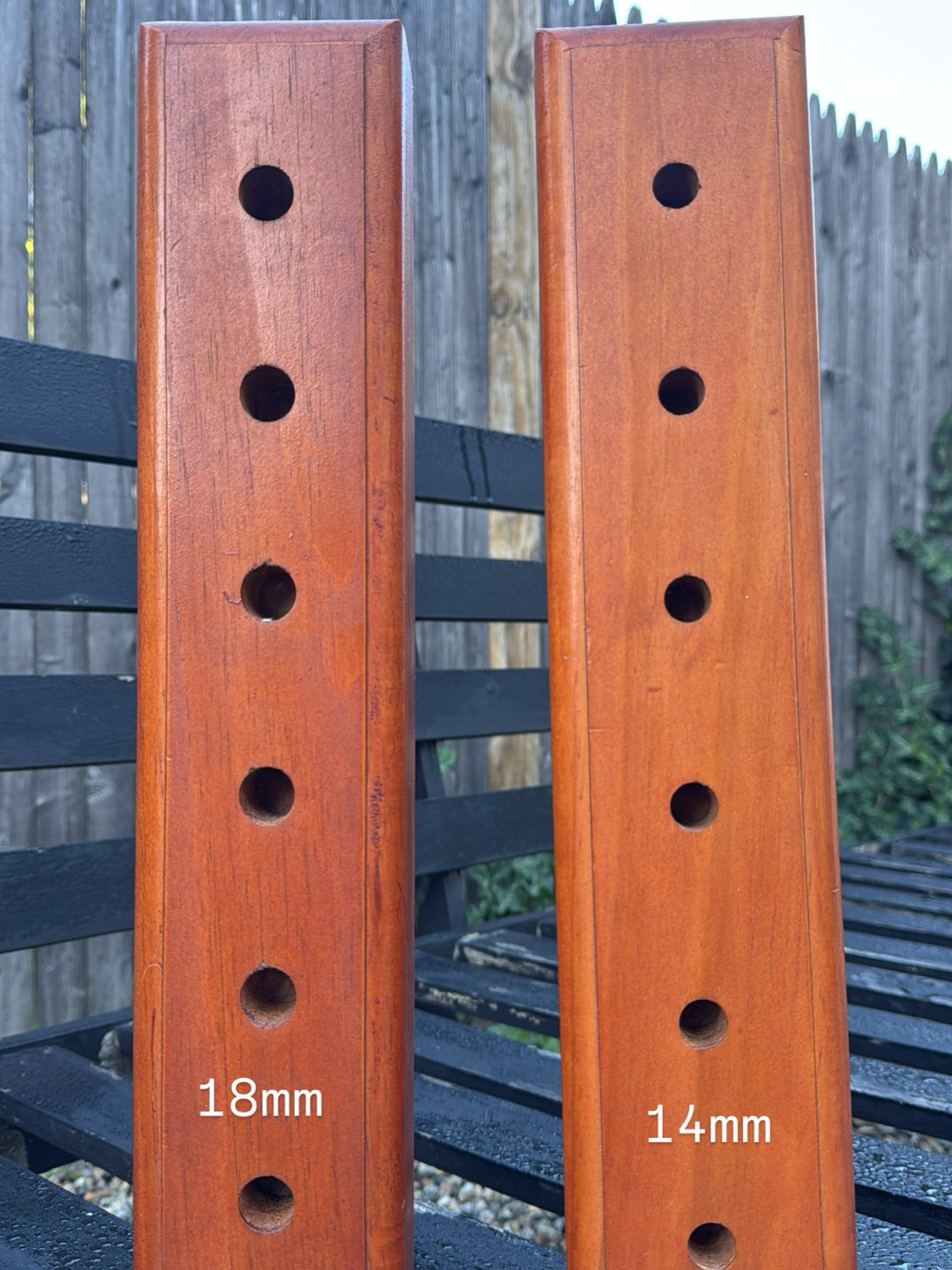 🍁MAPLE WOOD SLIDE HOLDERS 🍁 image 0