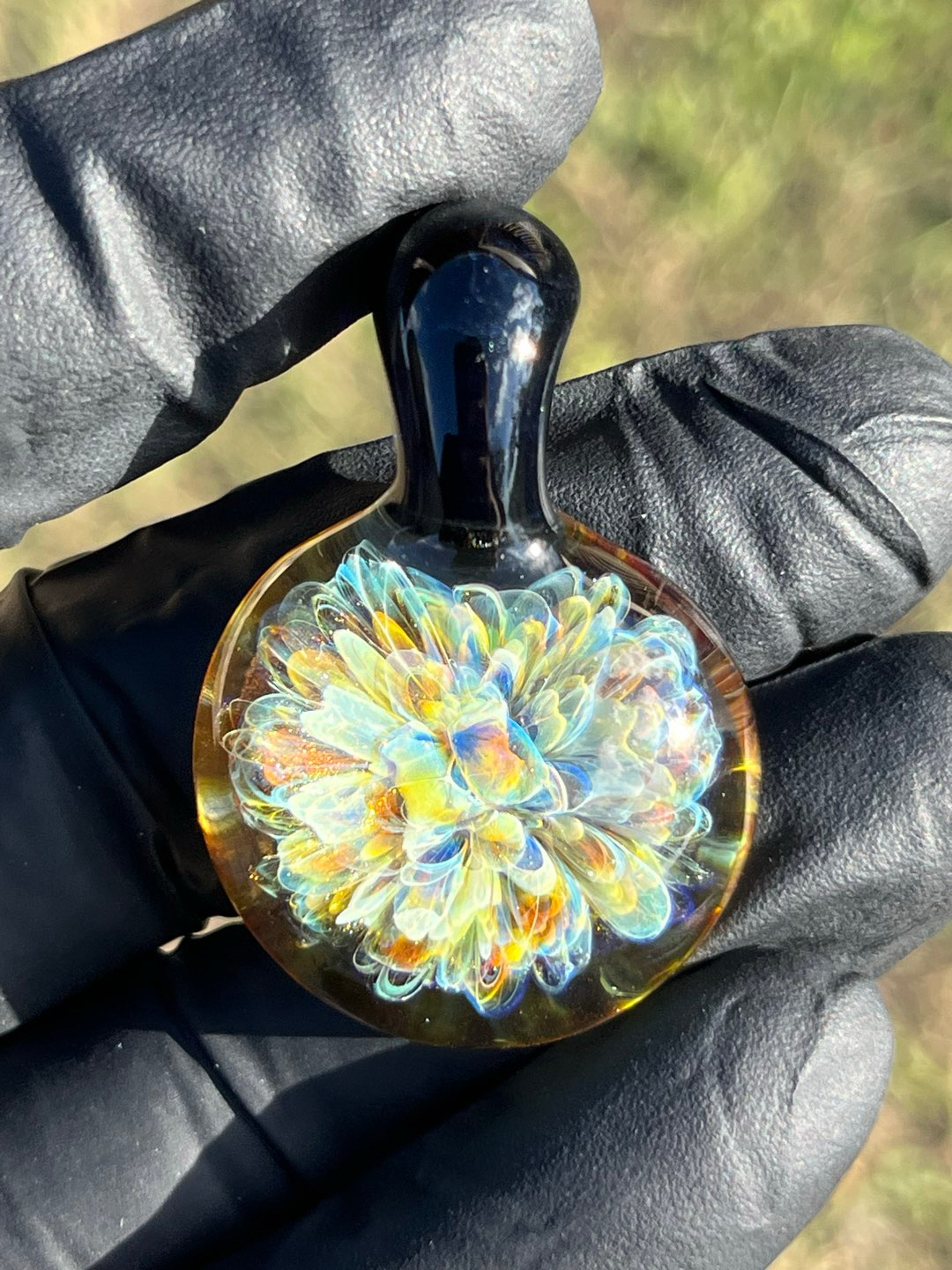 Floral implosion pendant image 0