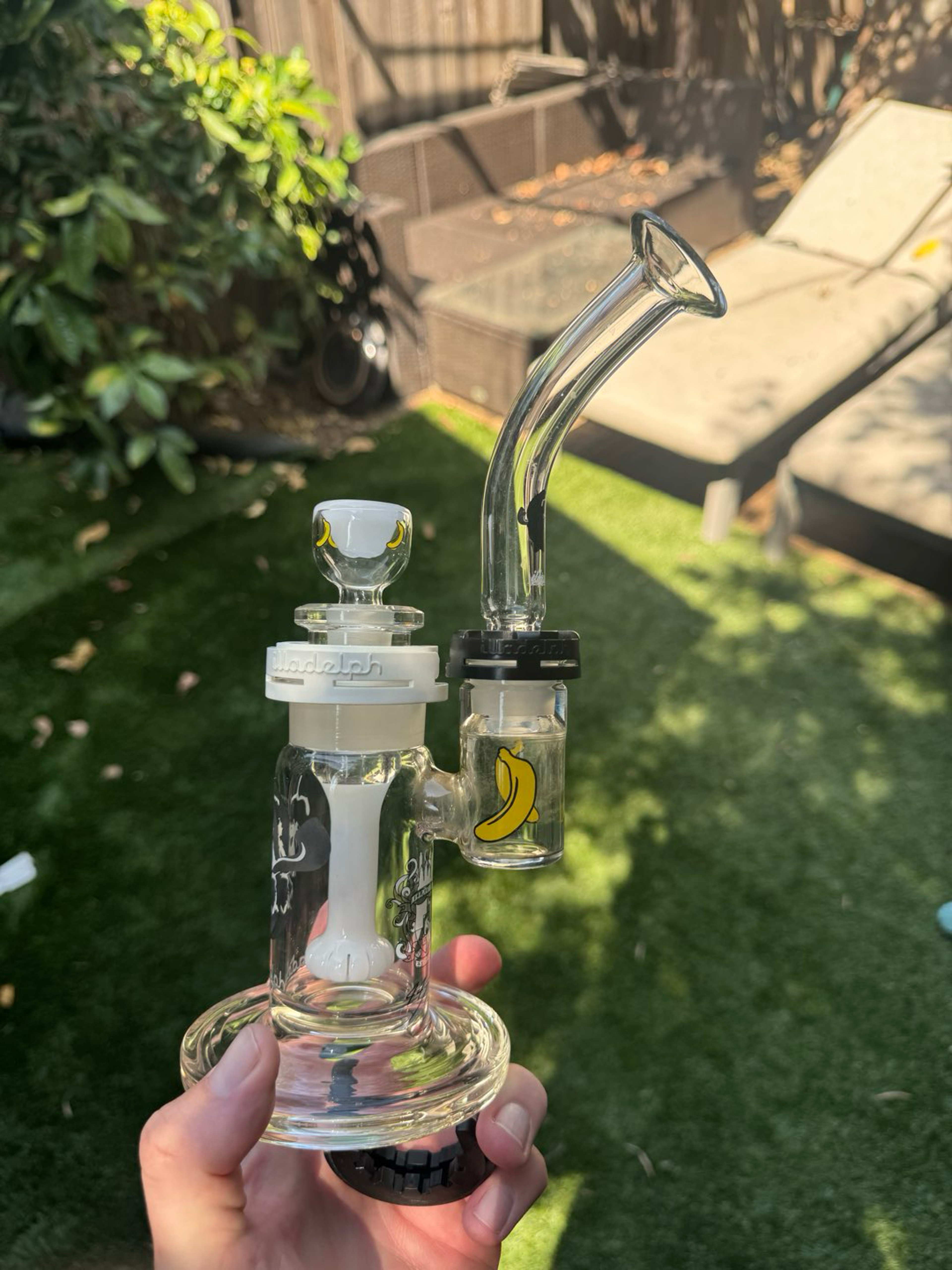 Preview pic of 44/99 smoking monkey bubbler w 5-hole slide