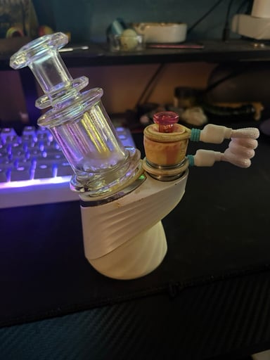 Preview pic of Puffco peak pro