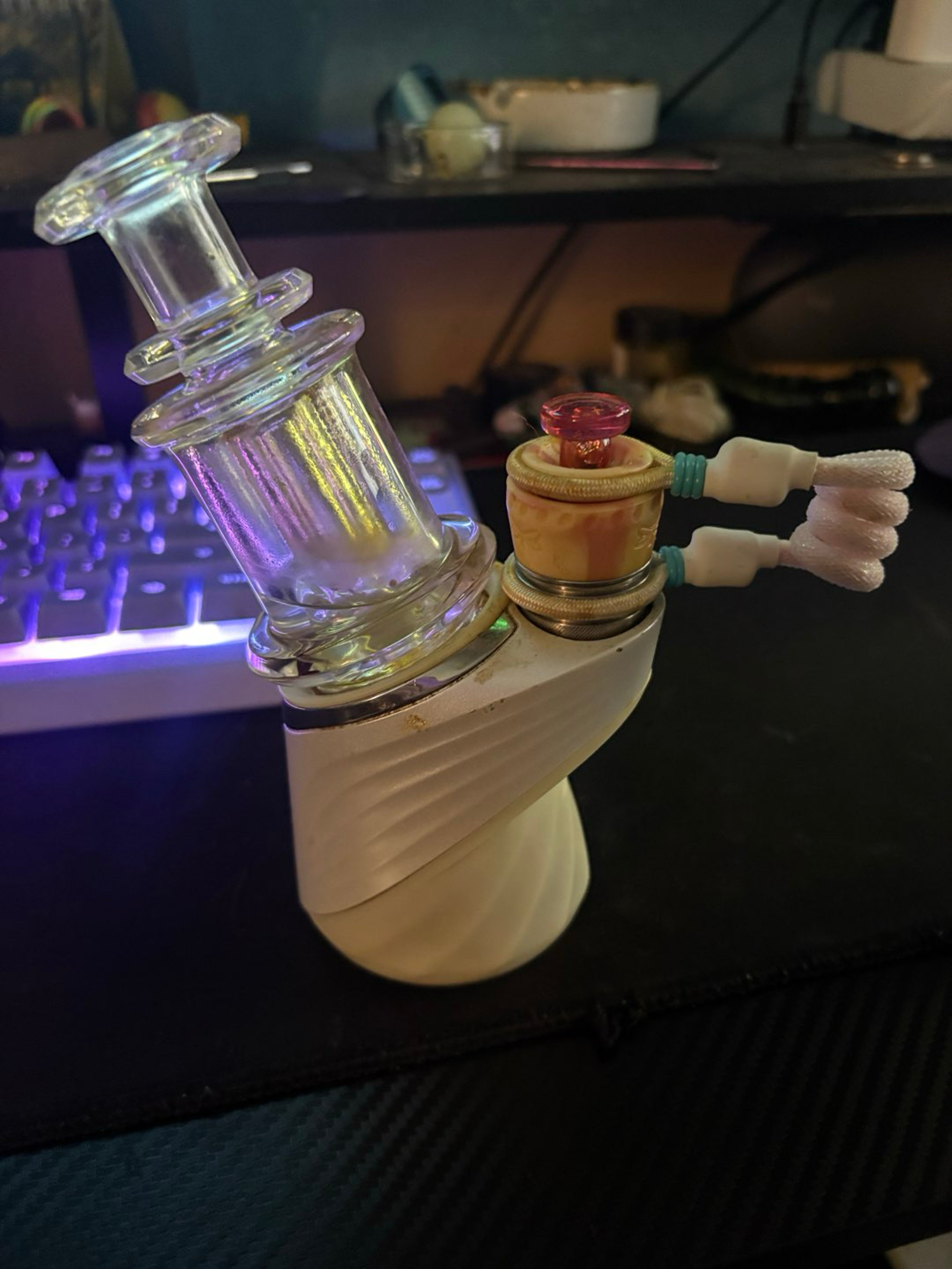 Preview pic of Puffco peak pro