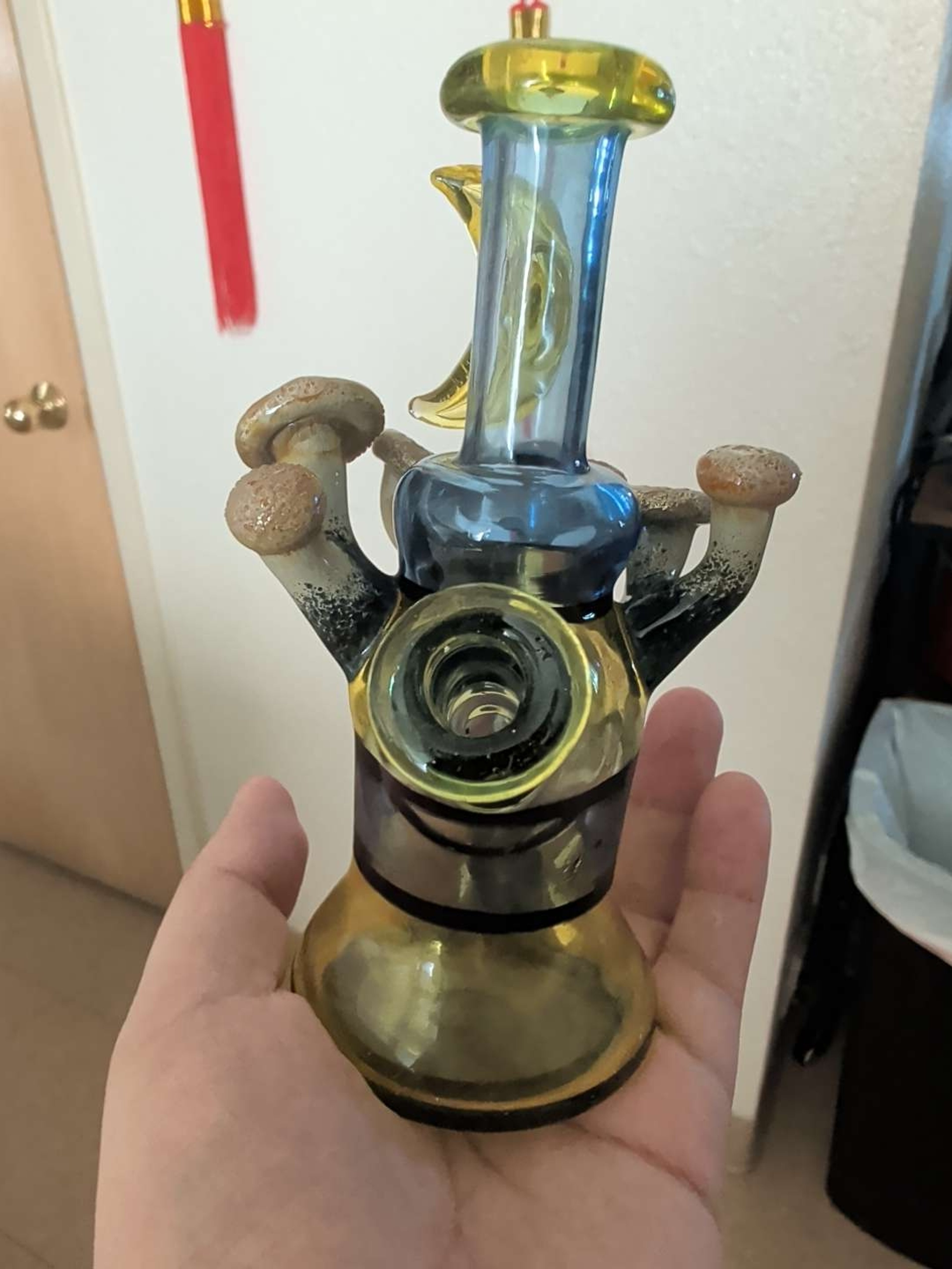 Preview pic of Dani girl glass Luna #4 mini tube