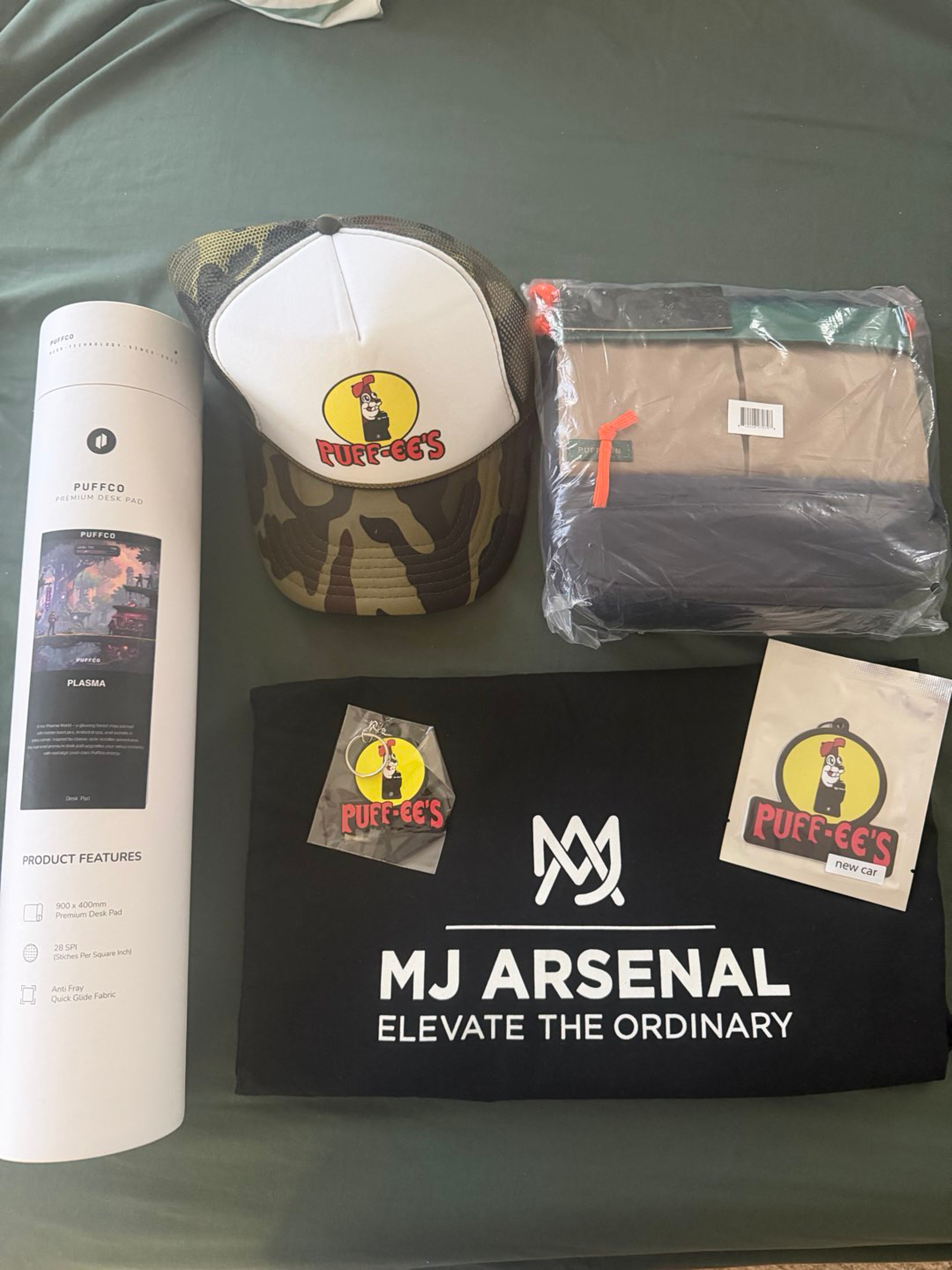 Puffcon Swag Bag image 0