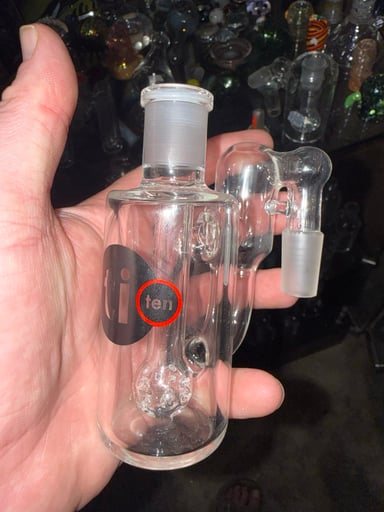 Preview pic of Ti ten 14mm 90 ash catcher