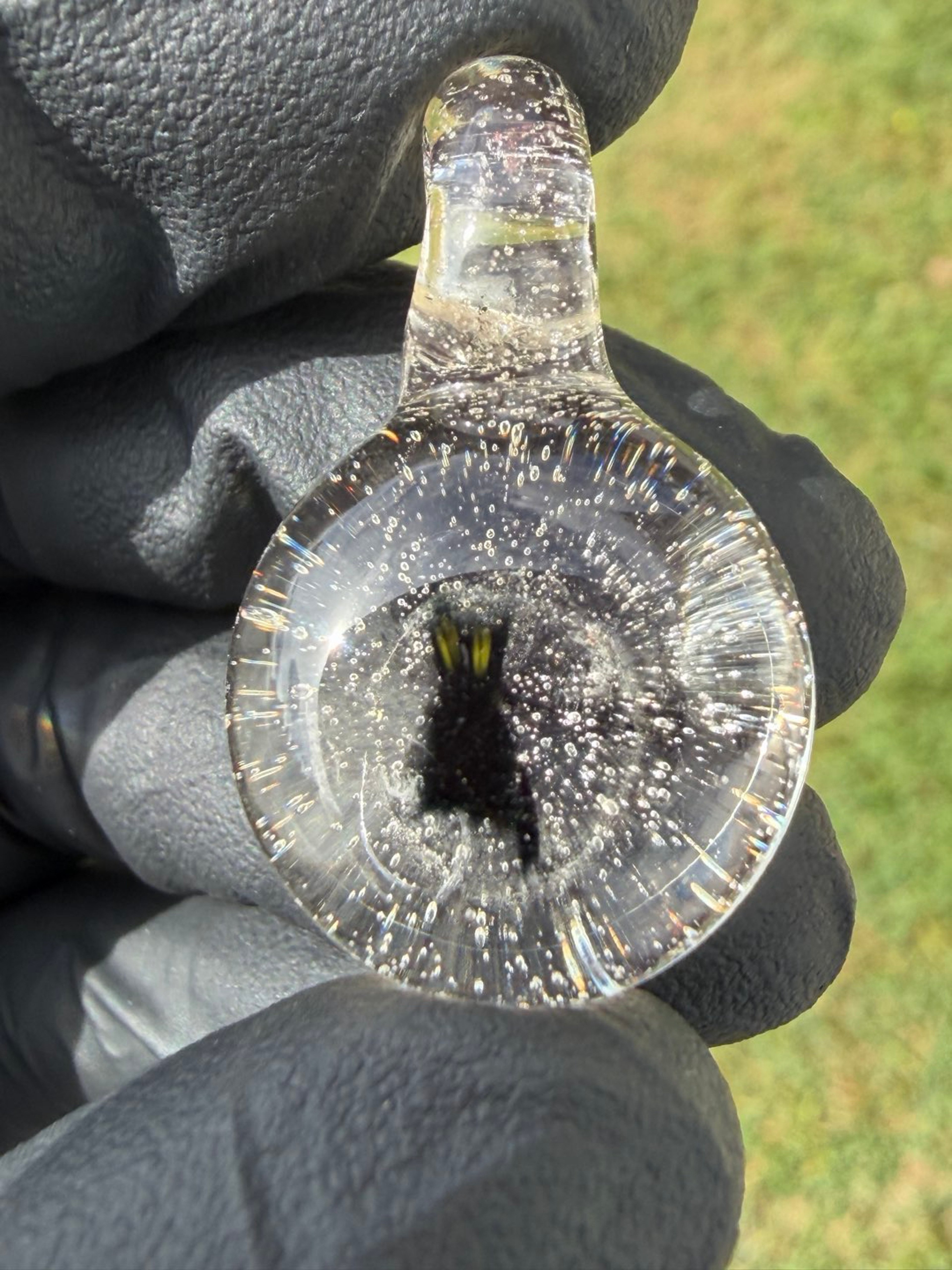 Preview pic of Black cat murrine pendant UV