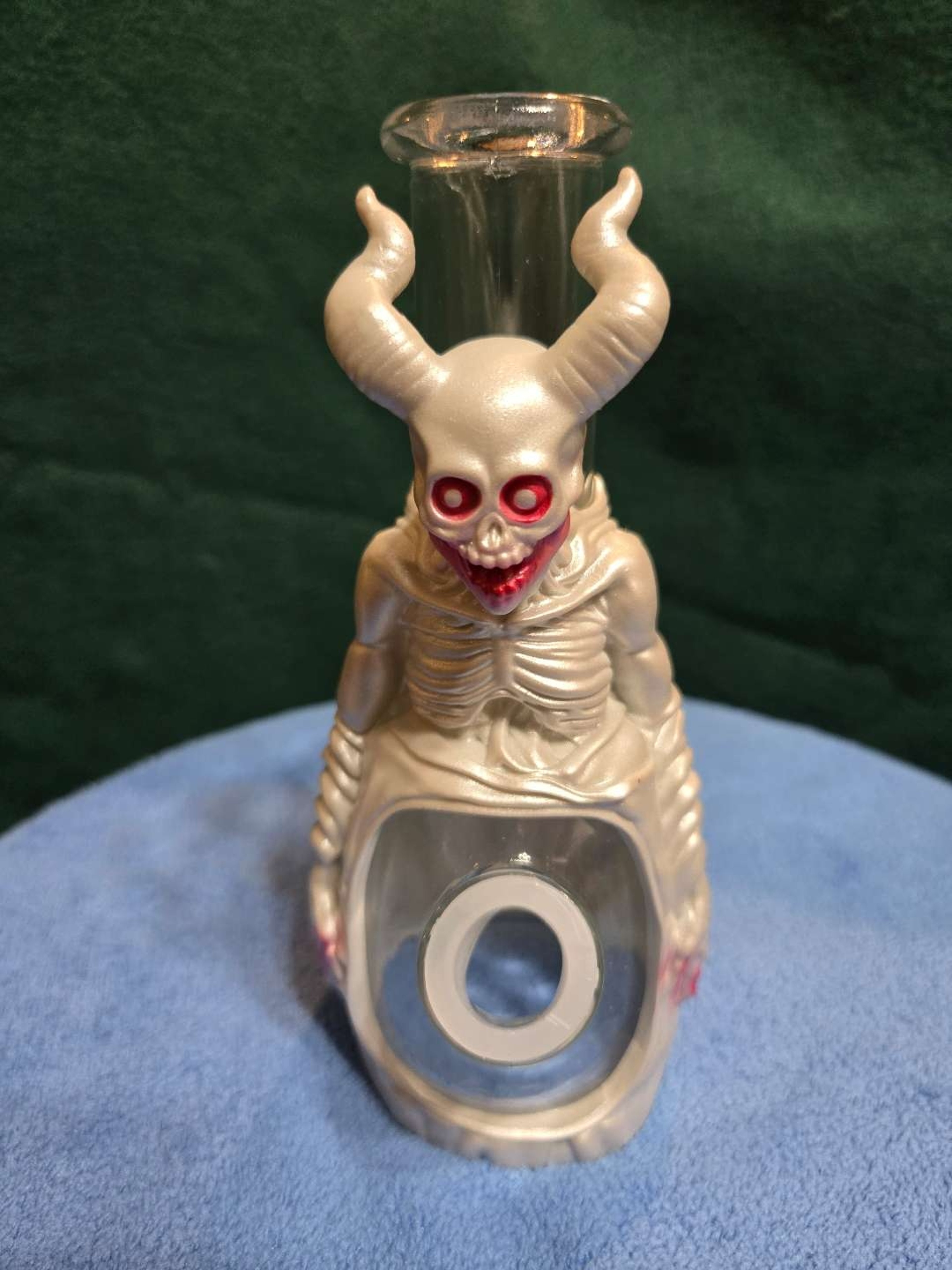 Preview pic of Demon bong