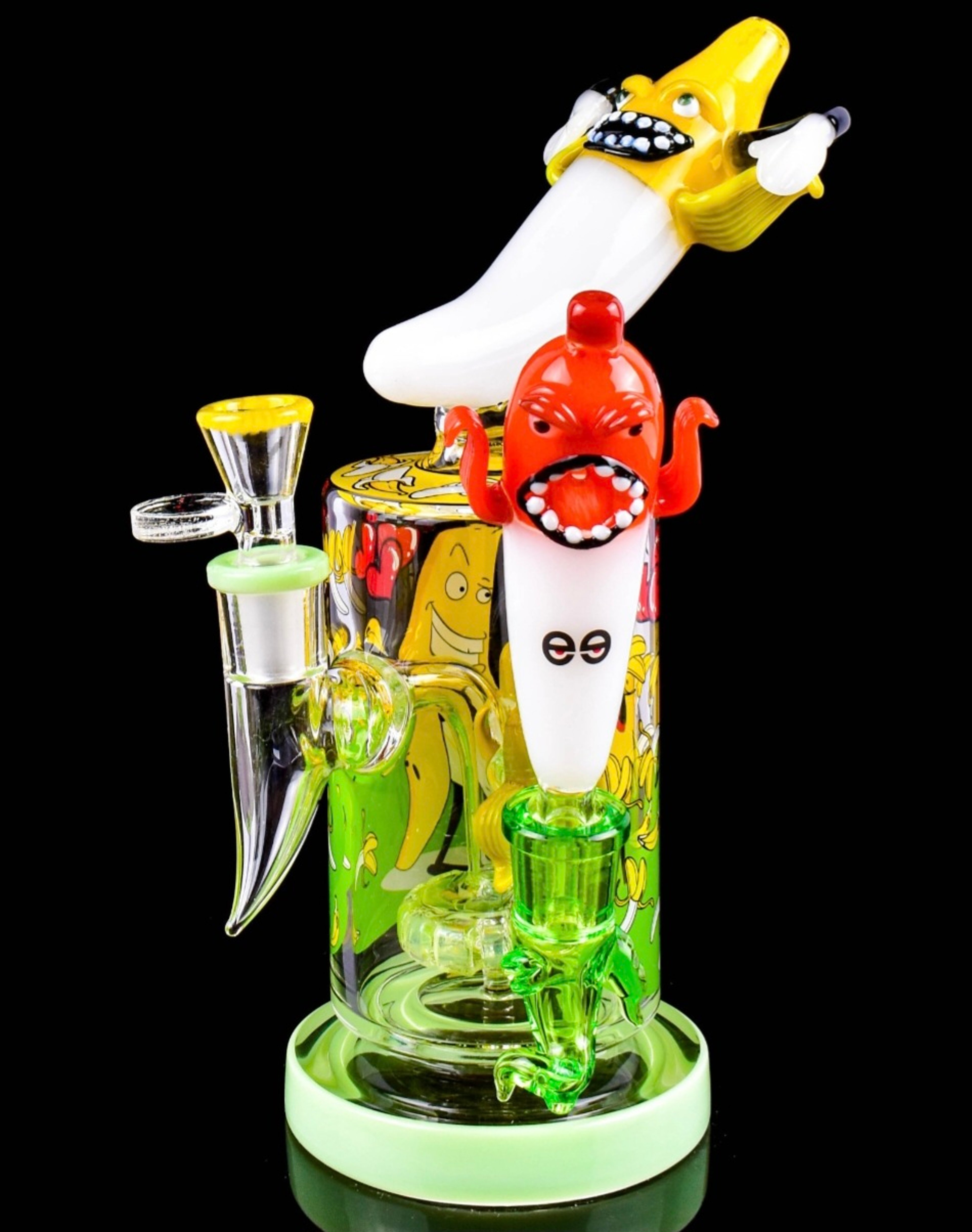 Preview pic of Cheech Banana Dancing Water Pipe